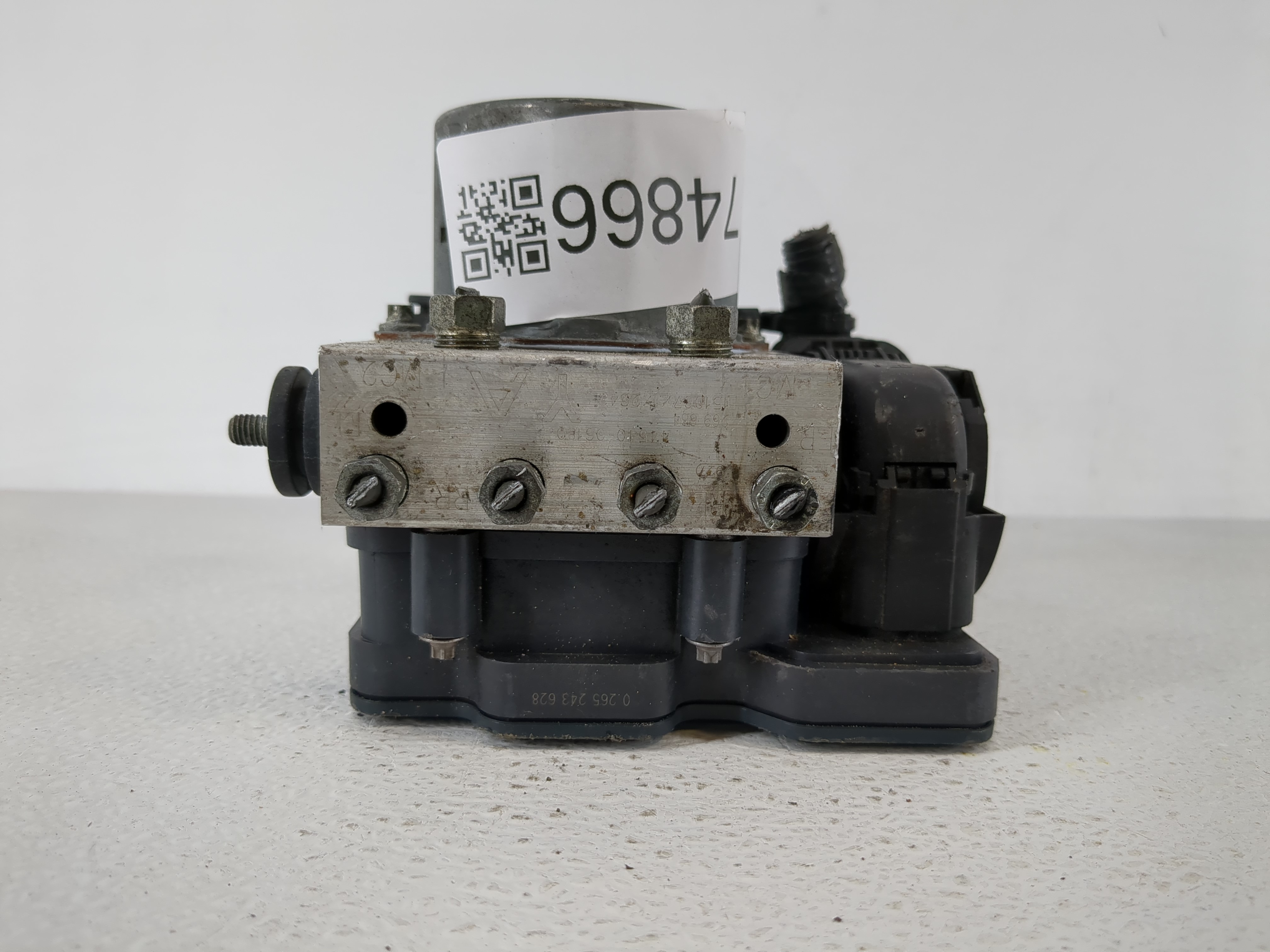 2015-2017 Toyota Camry Abs Pump Control Module 1174866 - Oemusedautoparts1.com