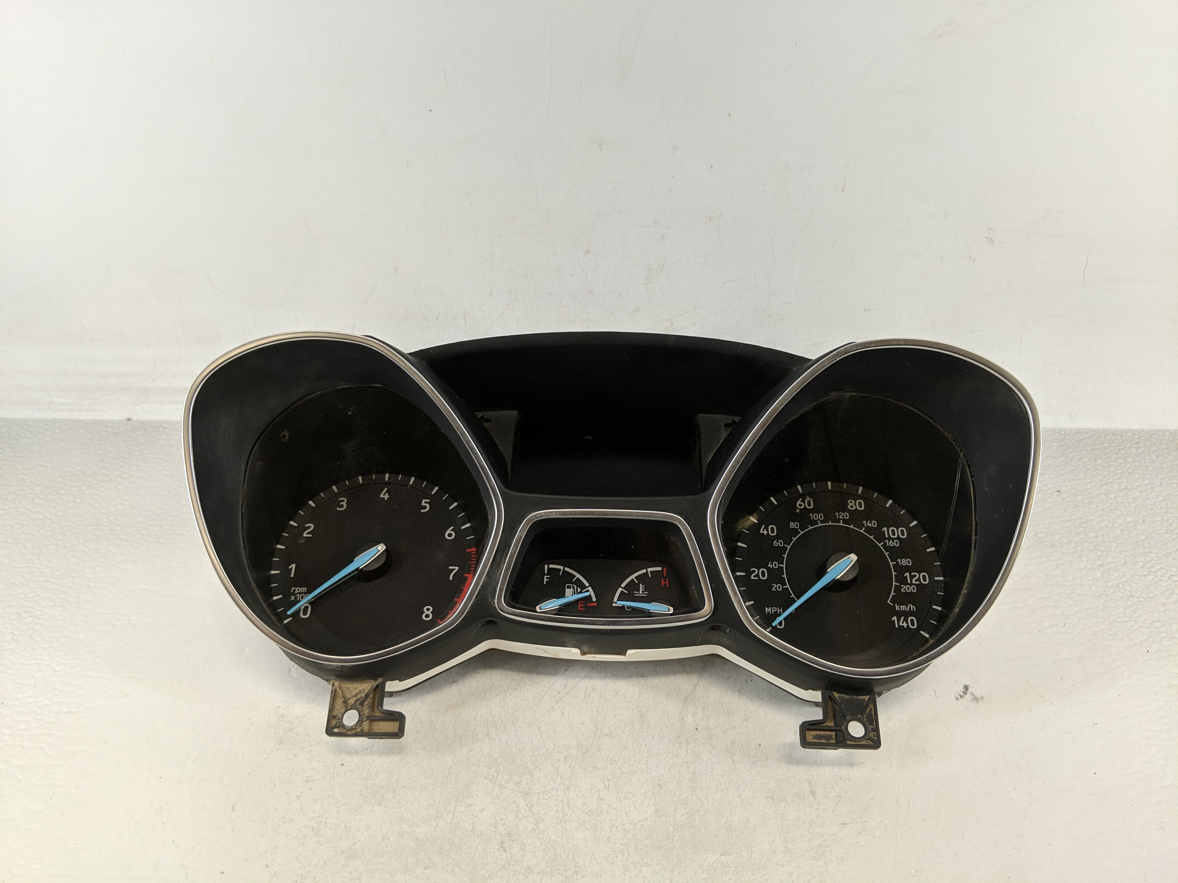 2018-2018 Ford Escape Speedometer Instrument Cluster Gauges Cl8f-10894-b 1174908 - Oemusedautoparts1.com