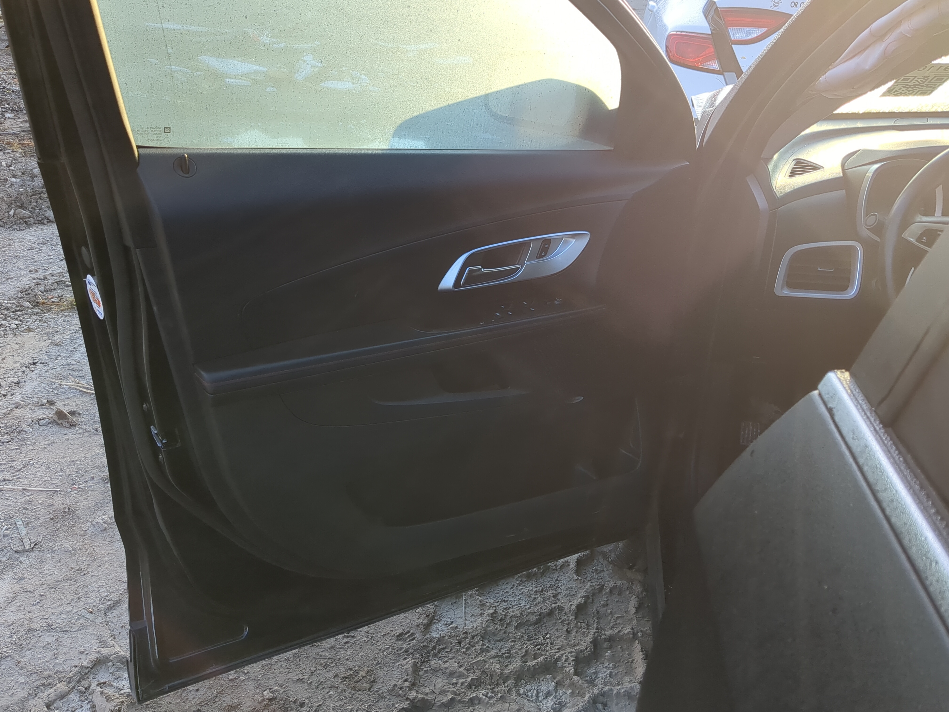 Picture of 2015 Chevrolet Equinox Front Left Driver Interior Door Panel Trim 1174928