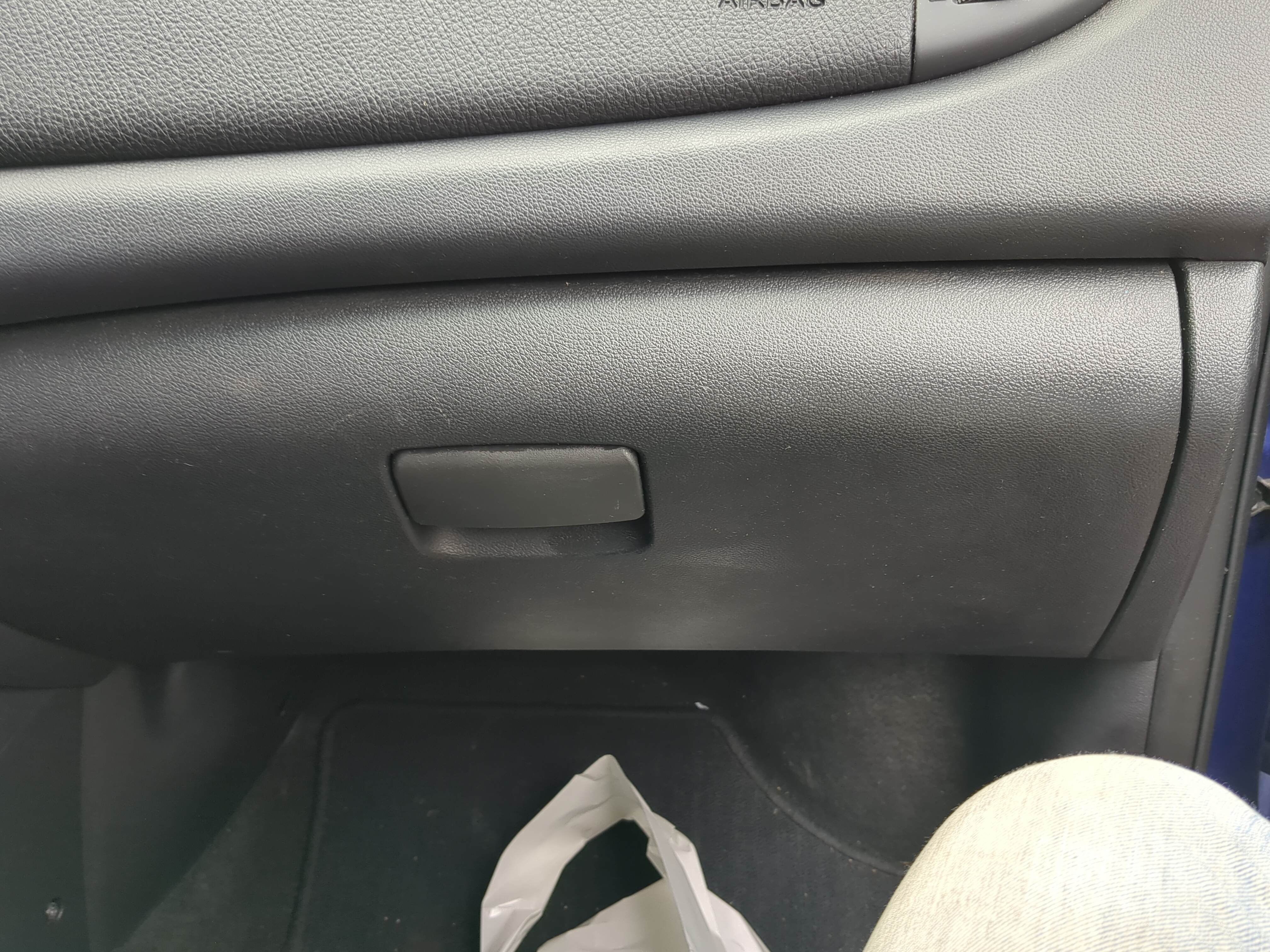2013 Kia Forte Koup Passenger Glove Box Door Storage Compartment 1175120 - Oemusedautoparts1.com