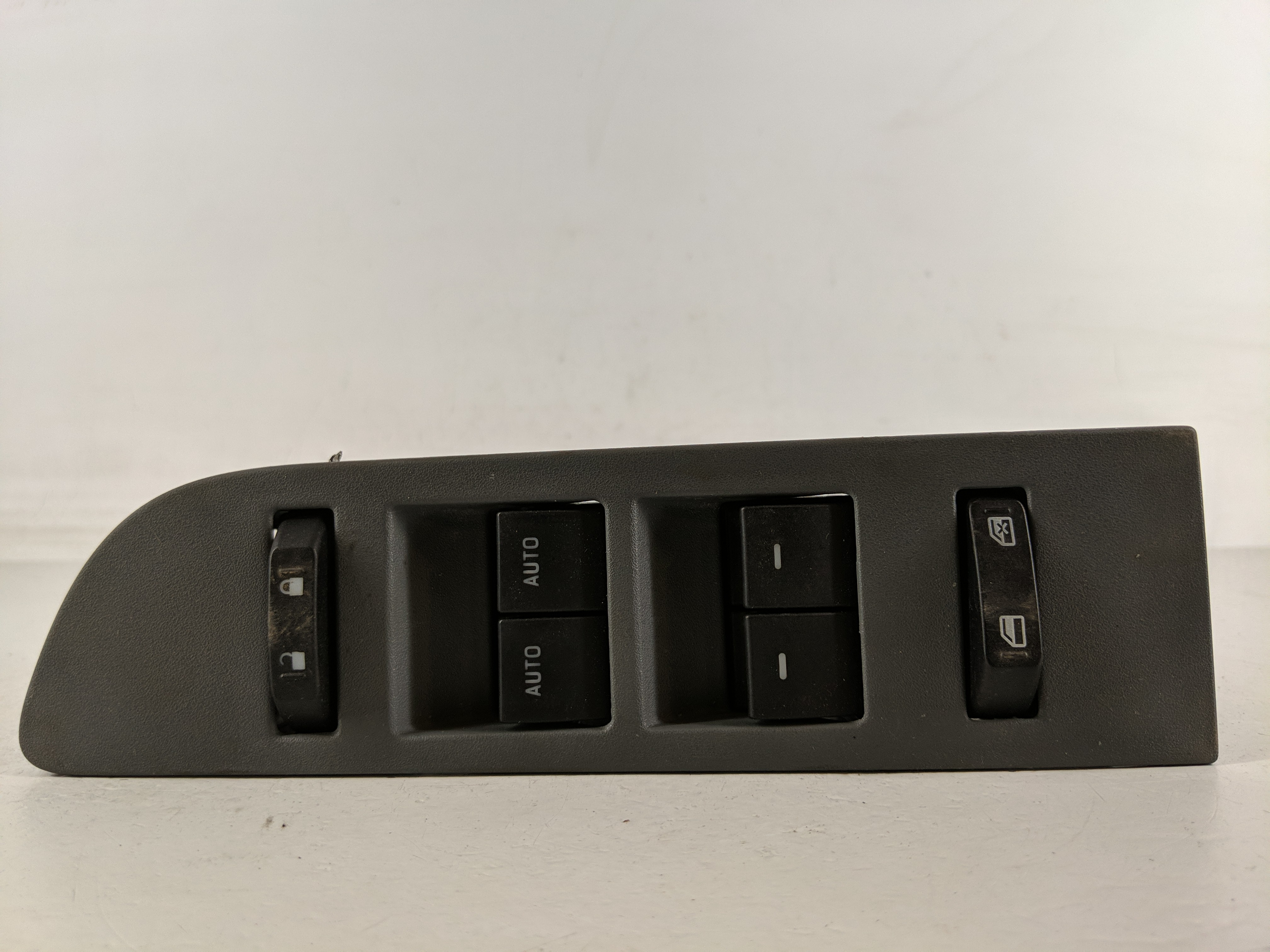 2010-2014 Ford F-150 Driver Left Door Master Power Window Switch 1175259 - Oemusedautoparts1.com