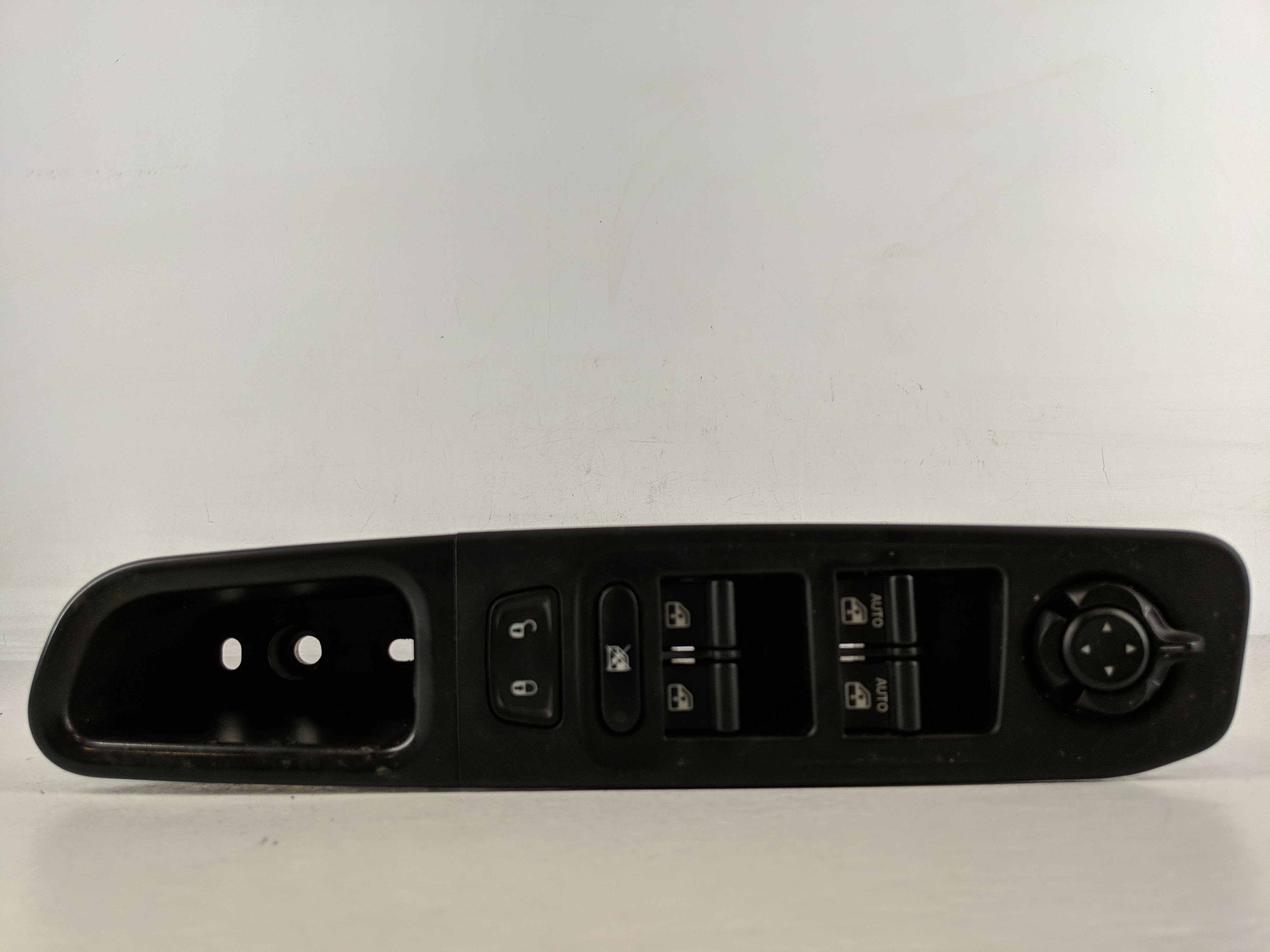 2015-2022 Jeep Renegade Driver Left Door Master Power Window Switch 1175268 - Oemusedautoparts1.com