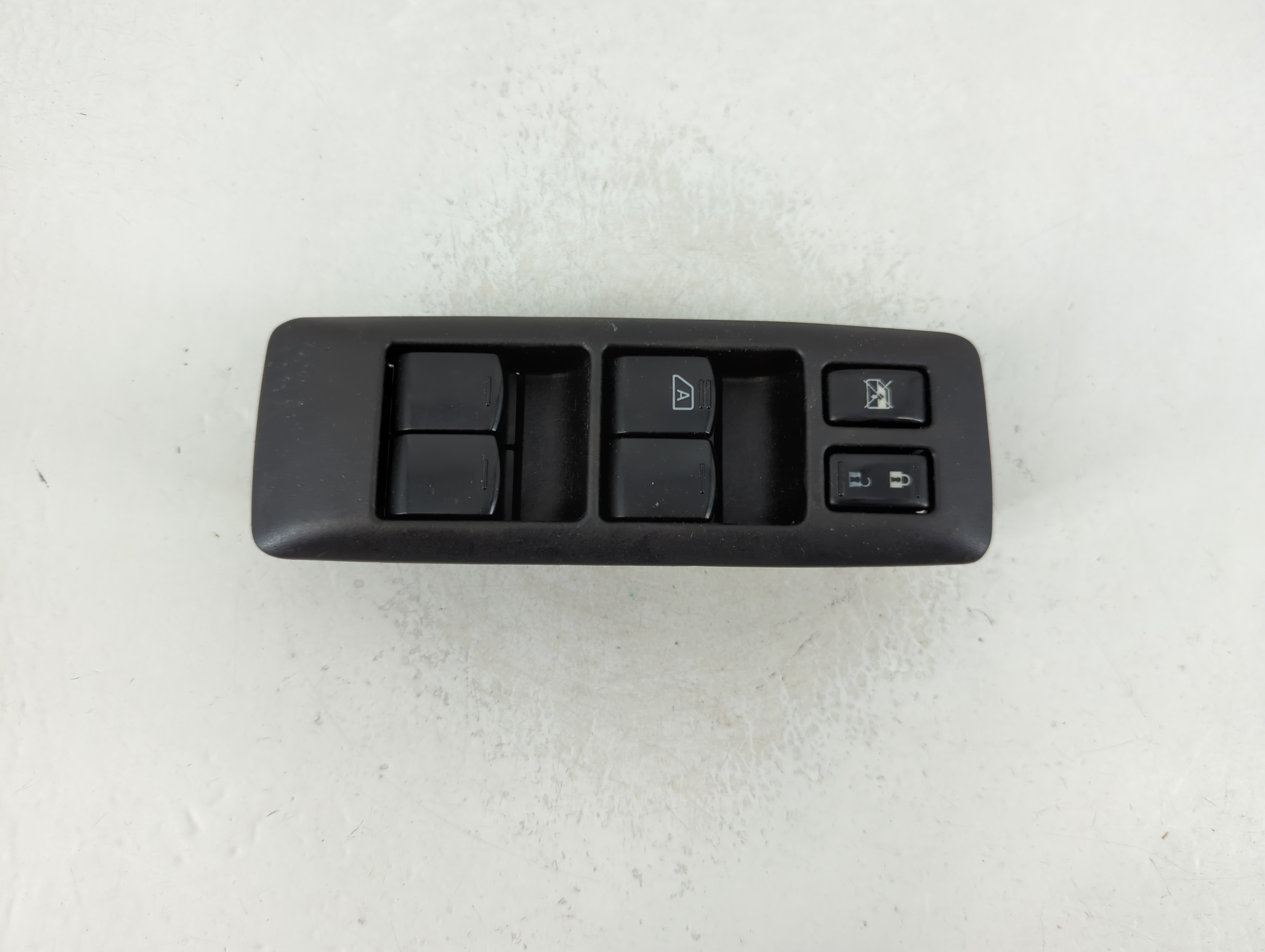 2011-2015 Nissan Rogue Driver Left Door Master Power Window Switch 1175289 - Oemusedautoparts1.com