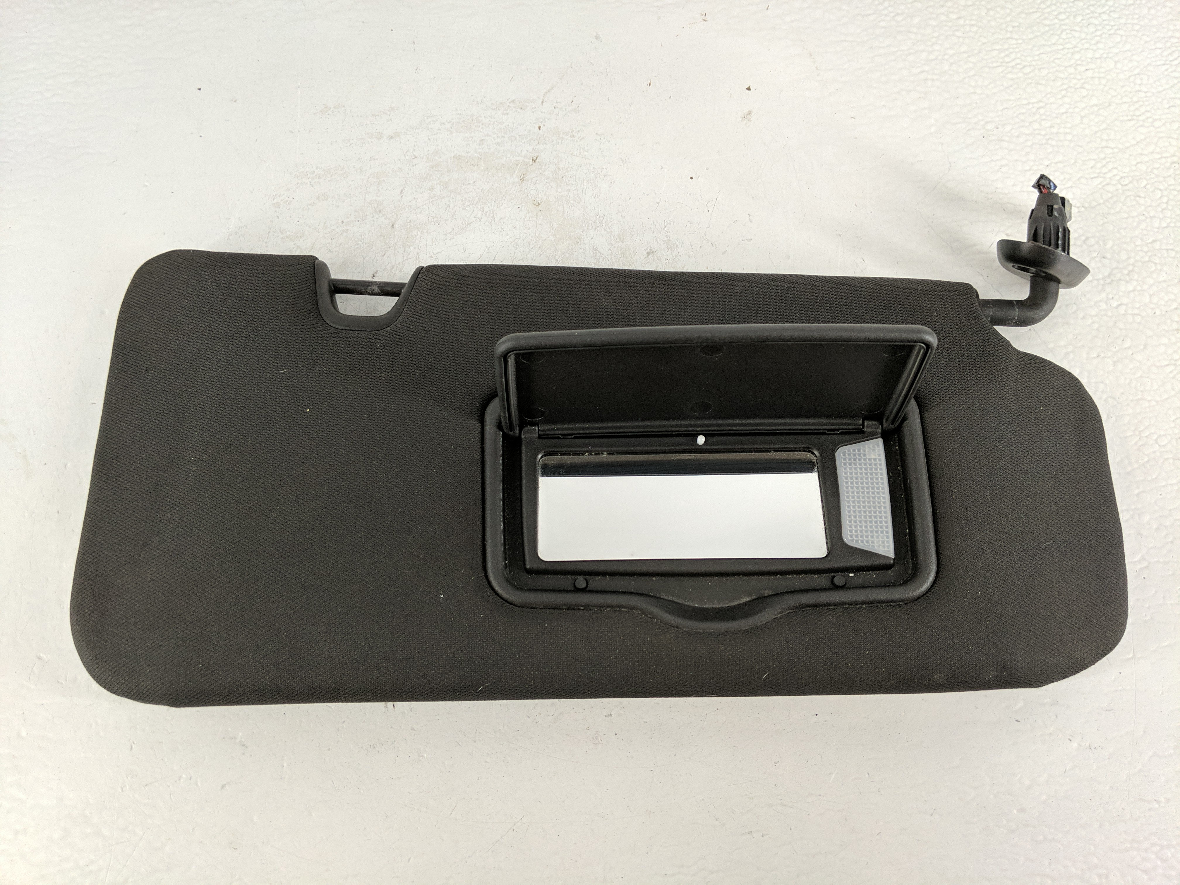 2010-2012 Ford Escape Passenger Sun Visor Mirror Right Sunvisor Black 1175298 - Oemusedautoparts1.com