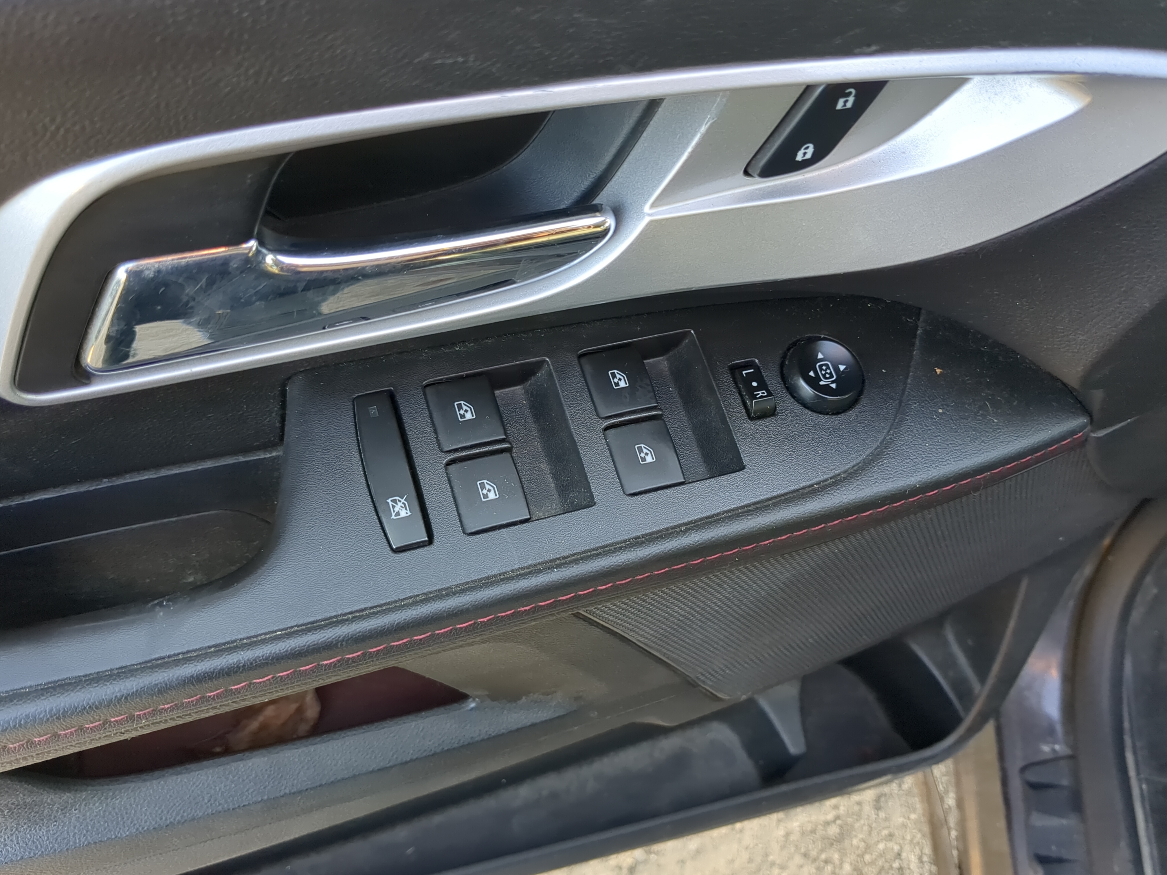 2010-2017 Chevrolet Equinox Driver Left Door Master Power Window Switch 1175333 - Oemusedautoparts1.com