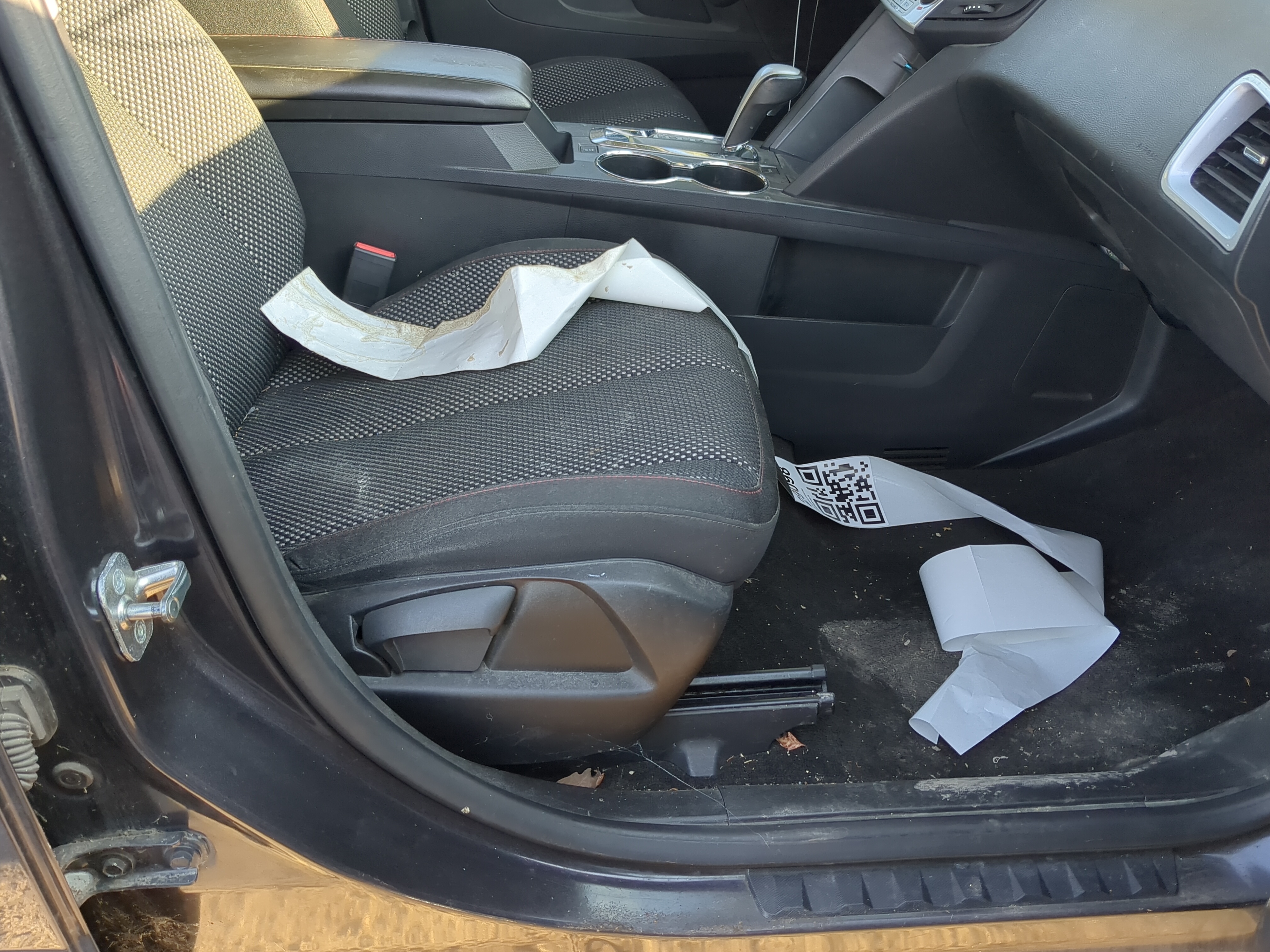 Picture of 2014-2017 Chevrolet Equinox Passenger Front Seat Oem 1175428