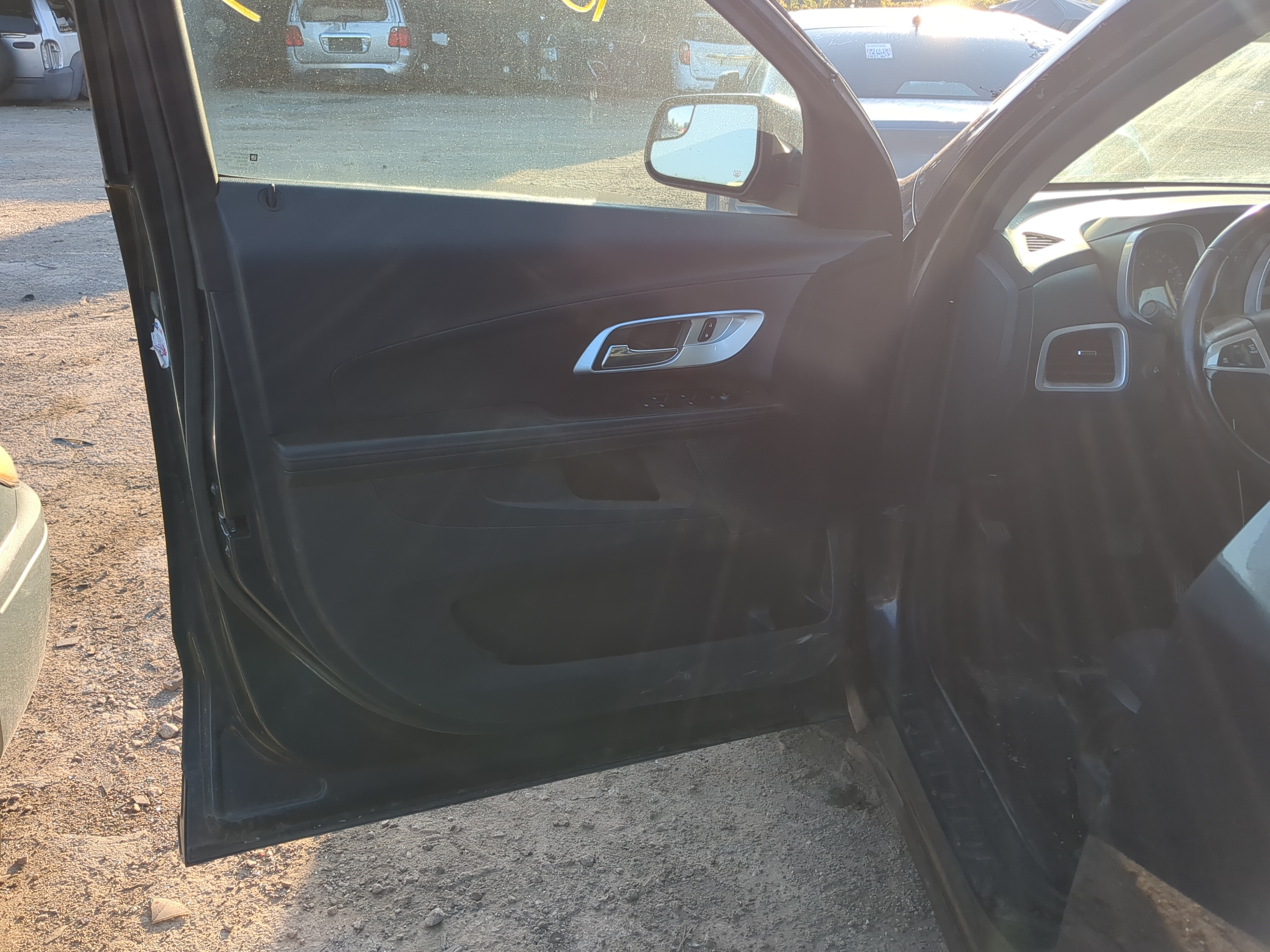 Picture of 2014 Chevrolet Equinox Front Left Driver Interior Door Panel Trim 1175449