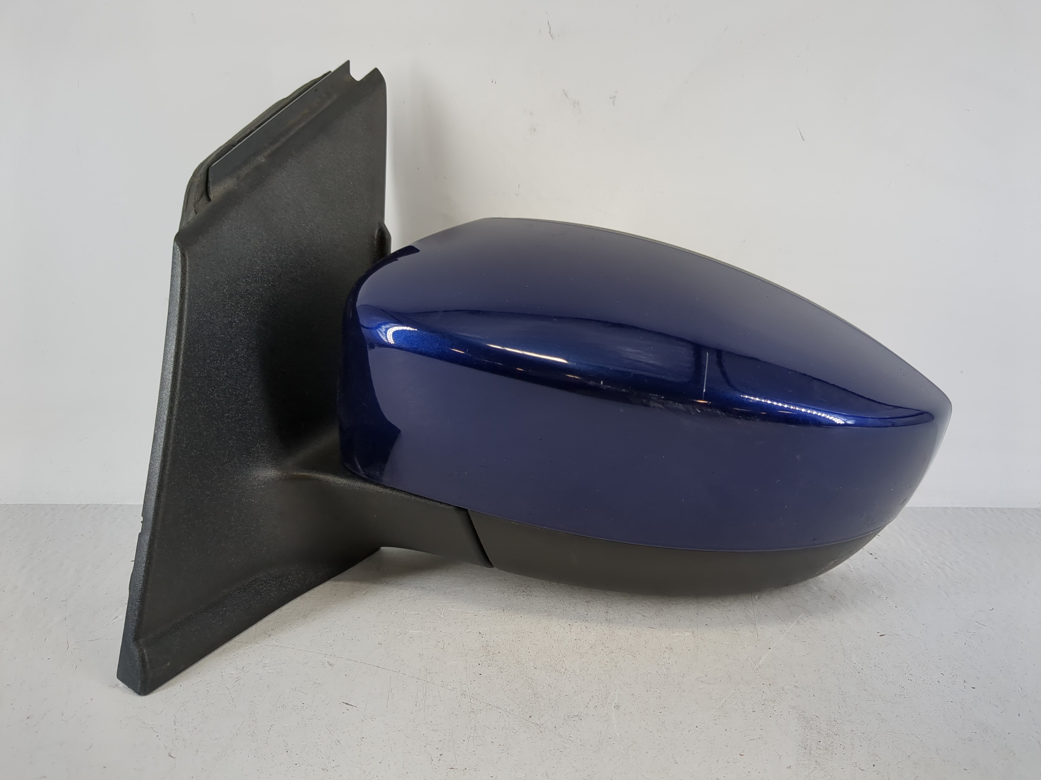 Picture of 2013-2016 Ford Escape Driver Left Side View Power Door Mirror Dark Blue 1175510