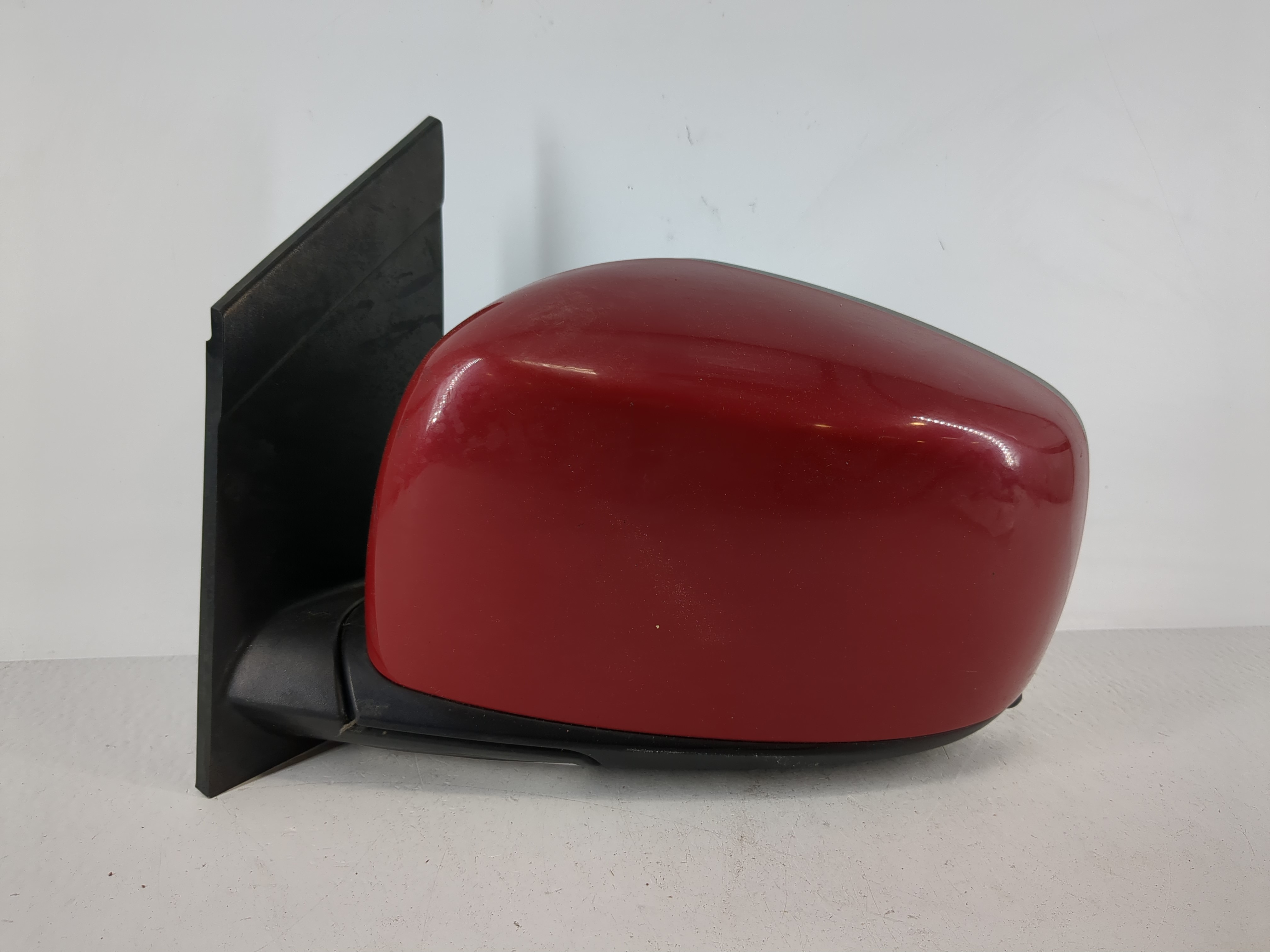 Picture of Dodge Caravan Driver Left Side View Power Door Mirror Red 1175548