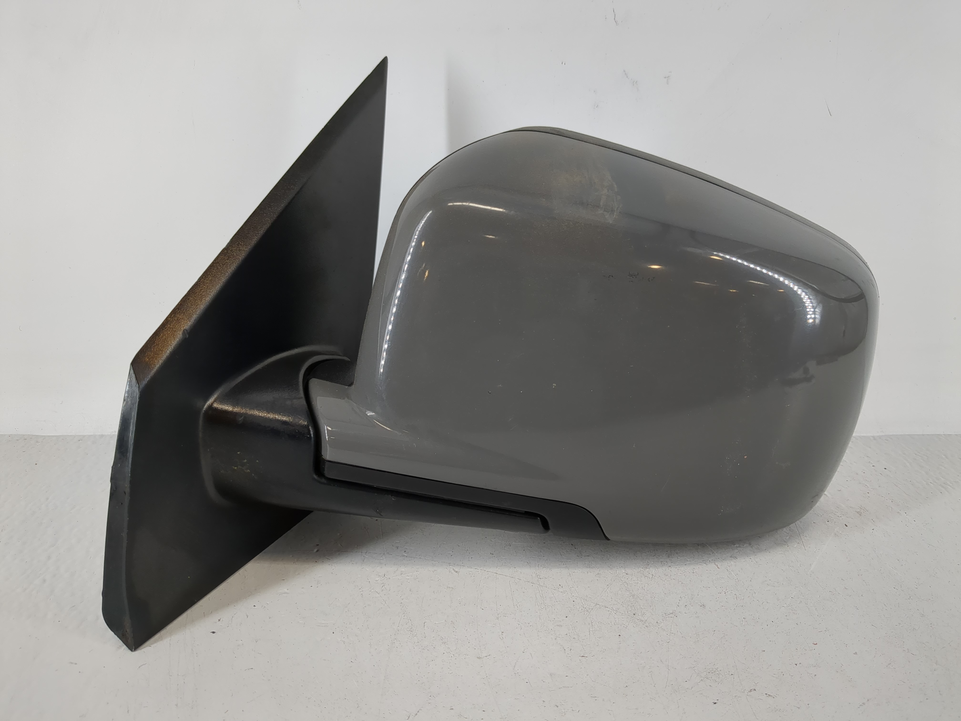 2019 Dodge Journey Driver Left Side View Power Door Mirror Dark Gray 1175579 - Oemusedautoparts1.com