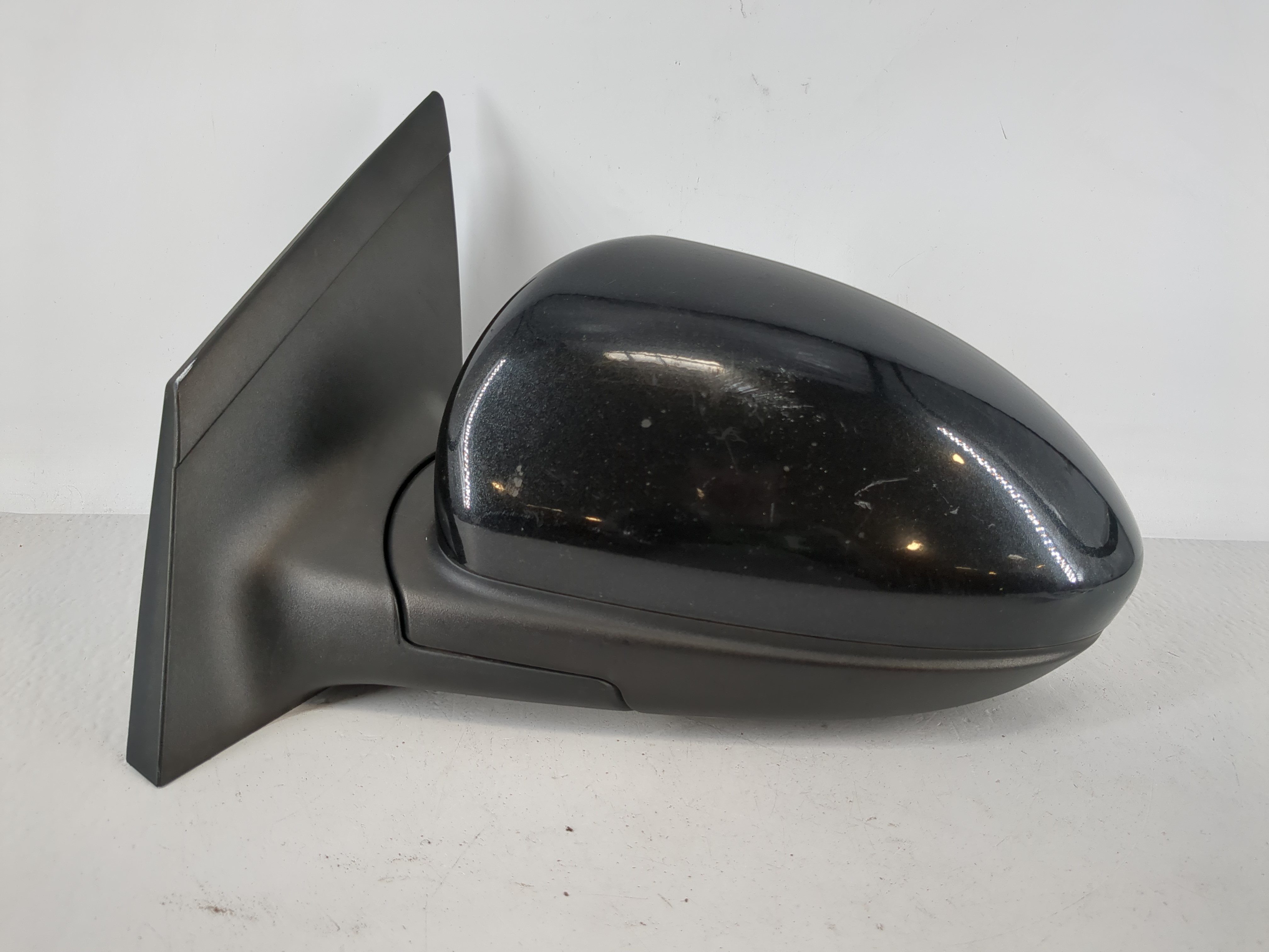 Picture of 2011-2016 Chevrolet Cruze Driver Left Side View Power Door Mirror Black 1175603