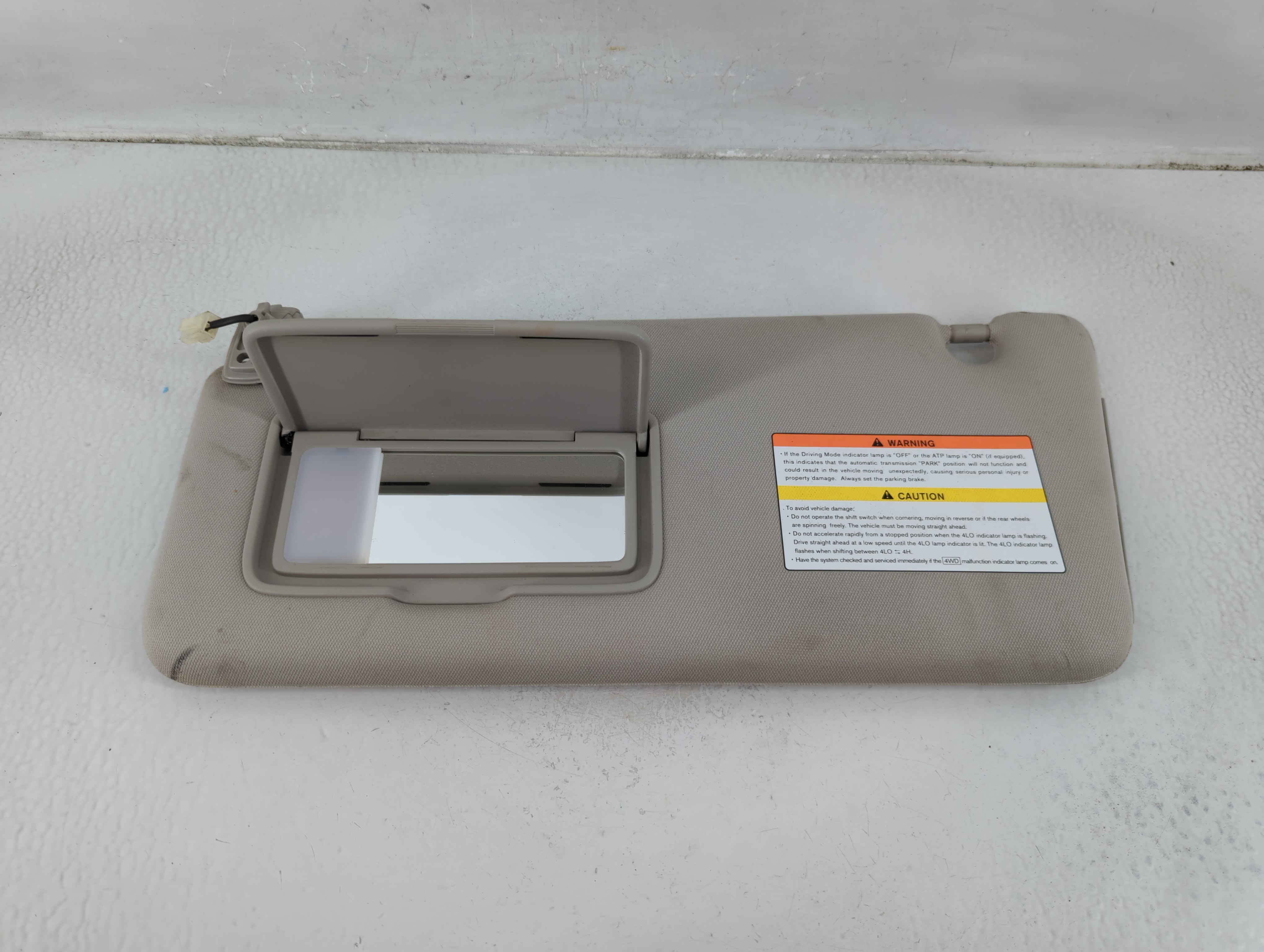 2011-2013 Infiniti Qx56 Passenger Sun Visor Mirror Right Sunvisor Gray 1175646 - Oemusedautoparts1.com
