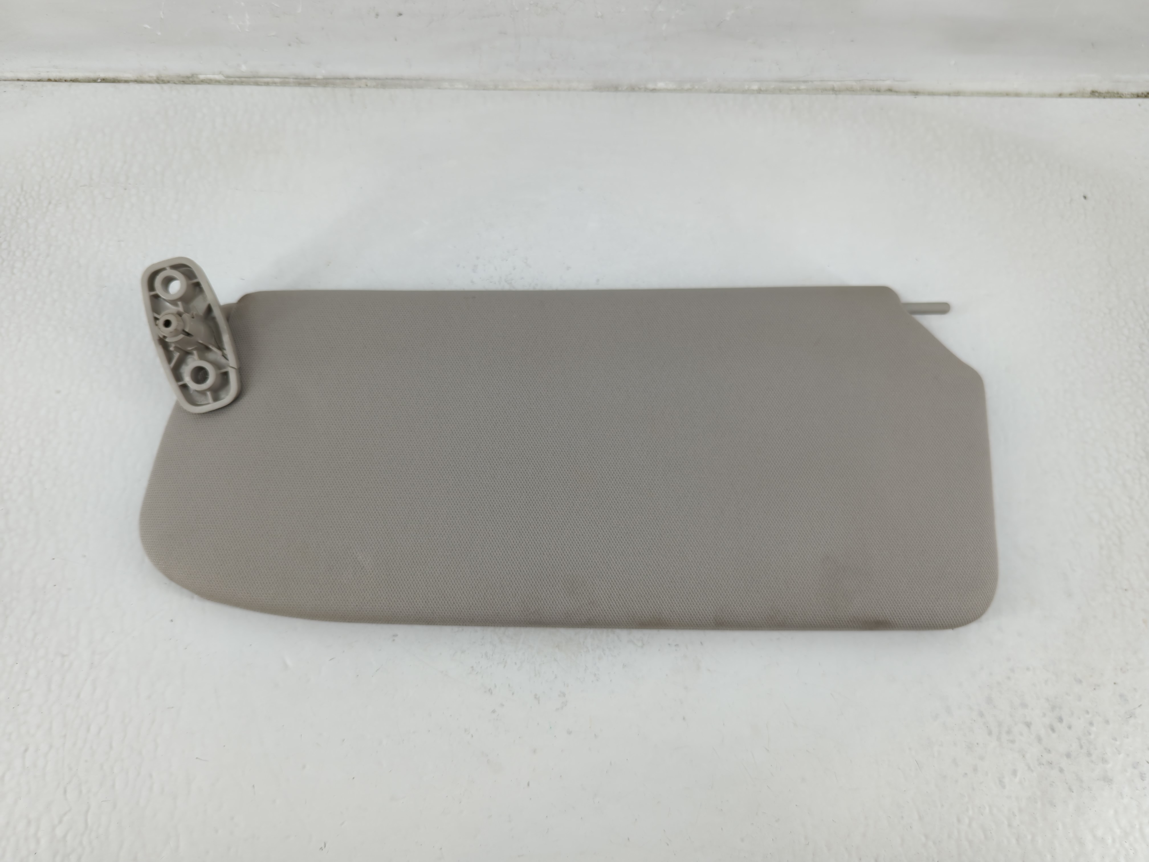 2011-2012 Nissan Sentra Driver Sun Visor Mirror Left Sunvisor Gray 1175654 - Oemusedautoparts1.com