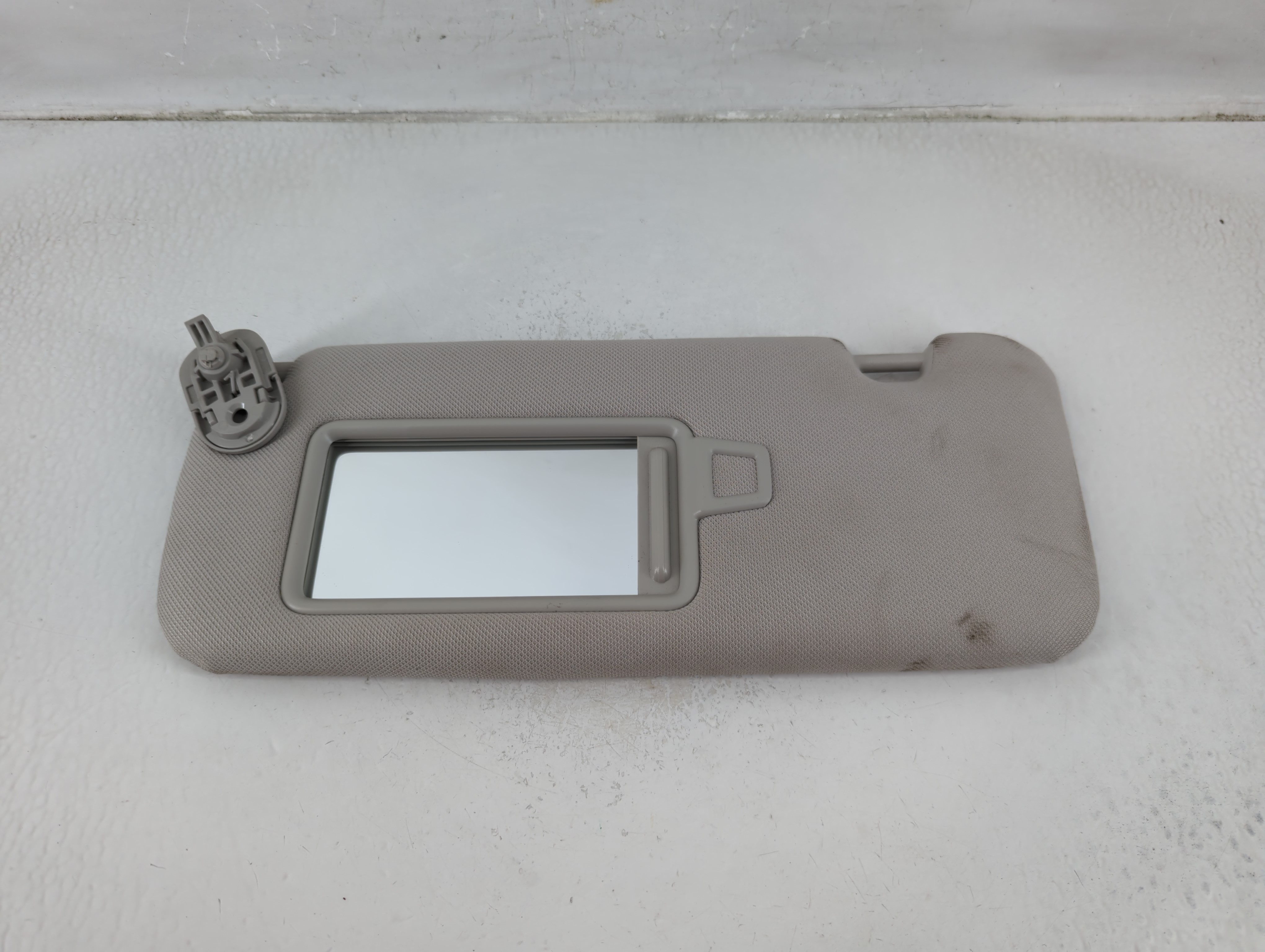 2020-2023 Hyundai Sonata Driver Sun Visor Mirror Left Sunvisor Gray 1175707 - Oemusedautoparts1.com