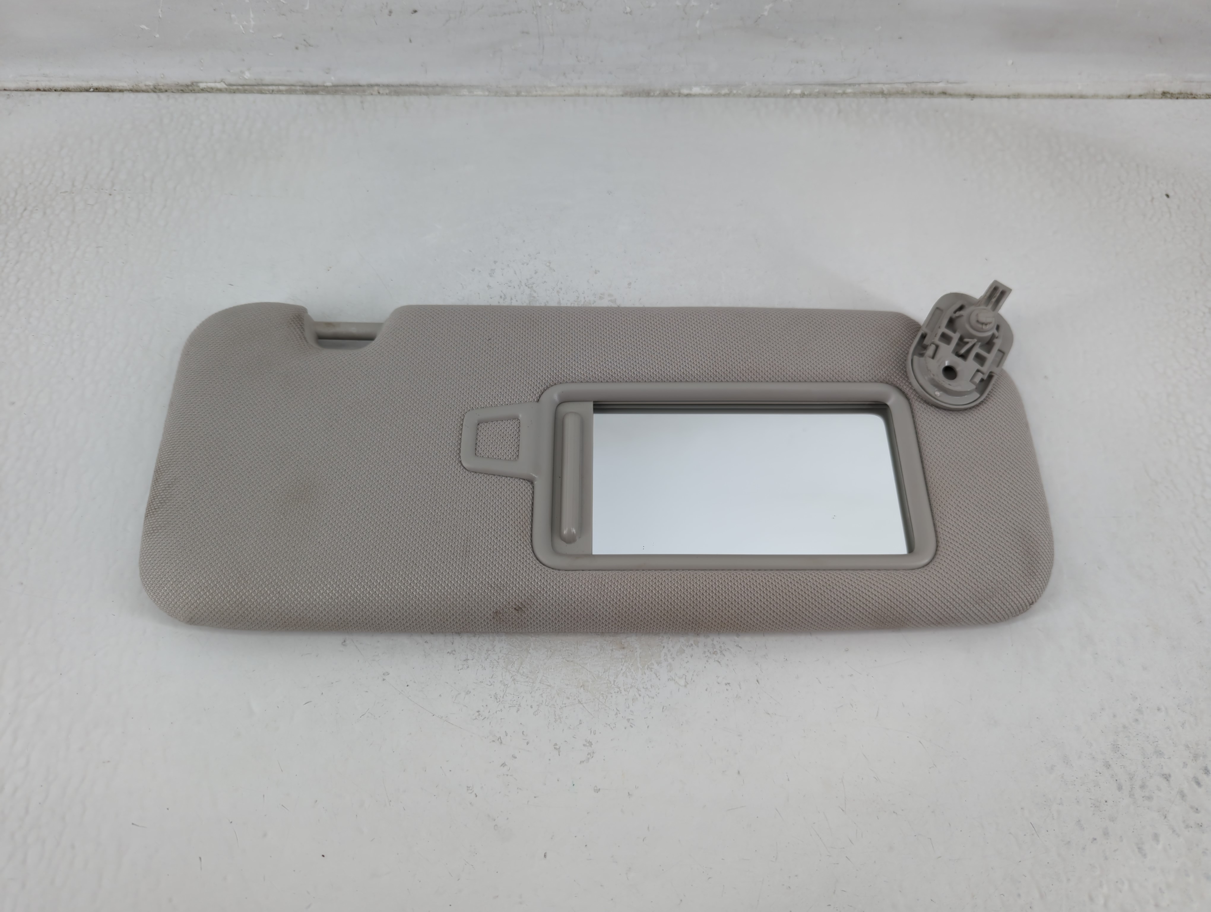 2020-2023 Hyundai Sonata Passenger Sun Visor Mirror Right Sunvisor Gray 1175708 - Oemusedautoparts1.com