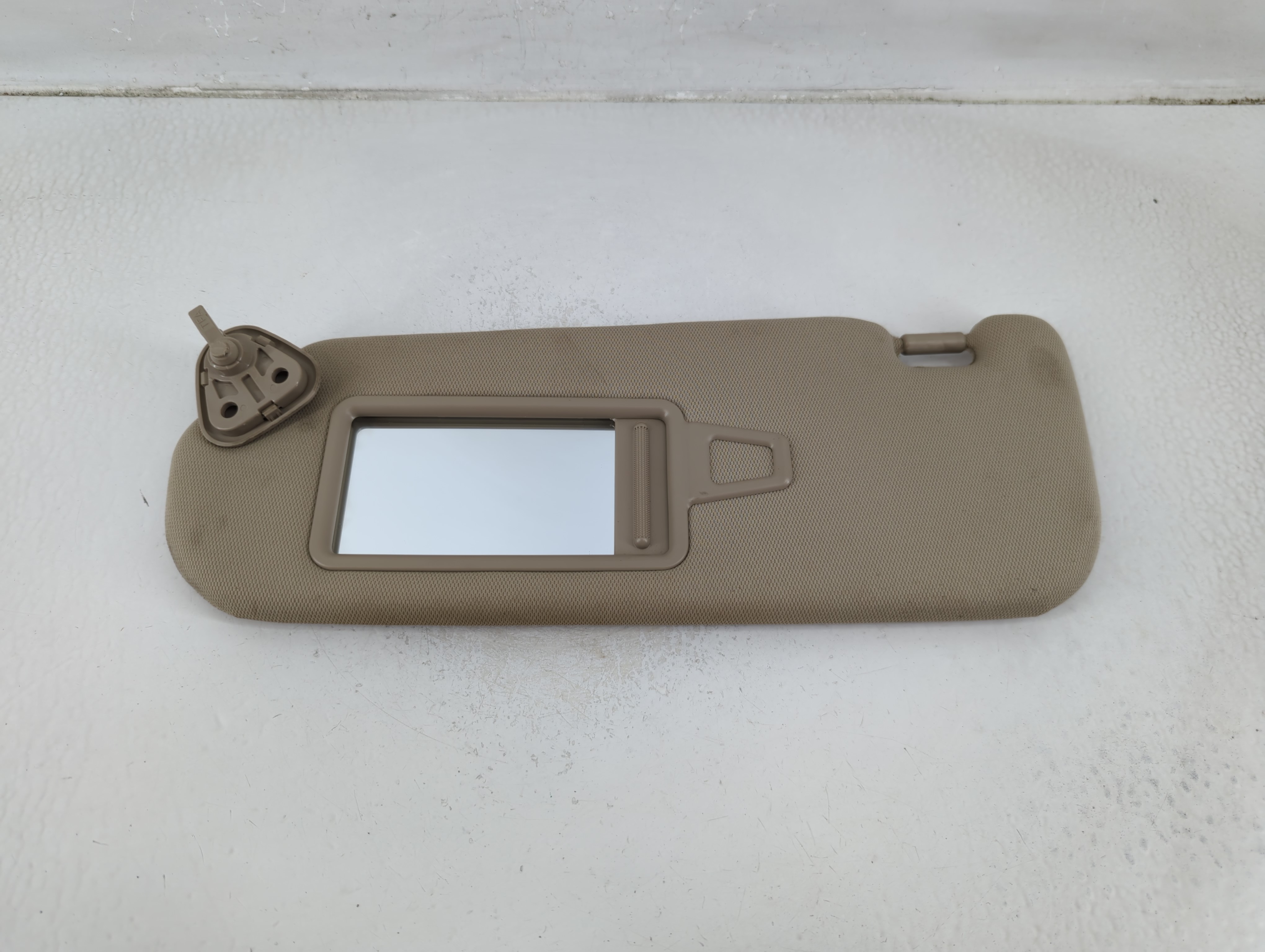 2011-2016 Kia Optima Driver Sun Visor Mirror Left Sunvisor Beige 1175737 - Oemusedautoparts1.com