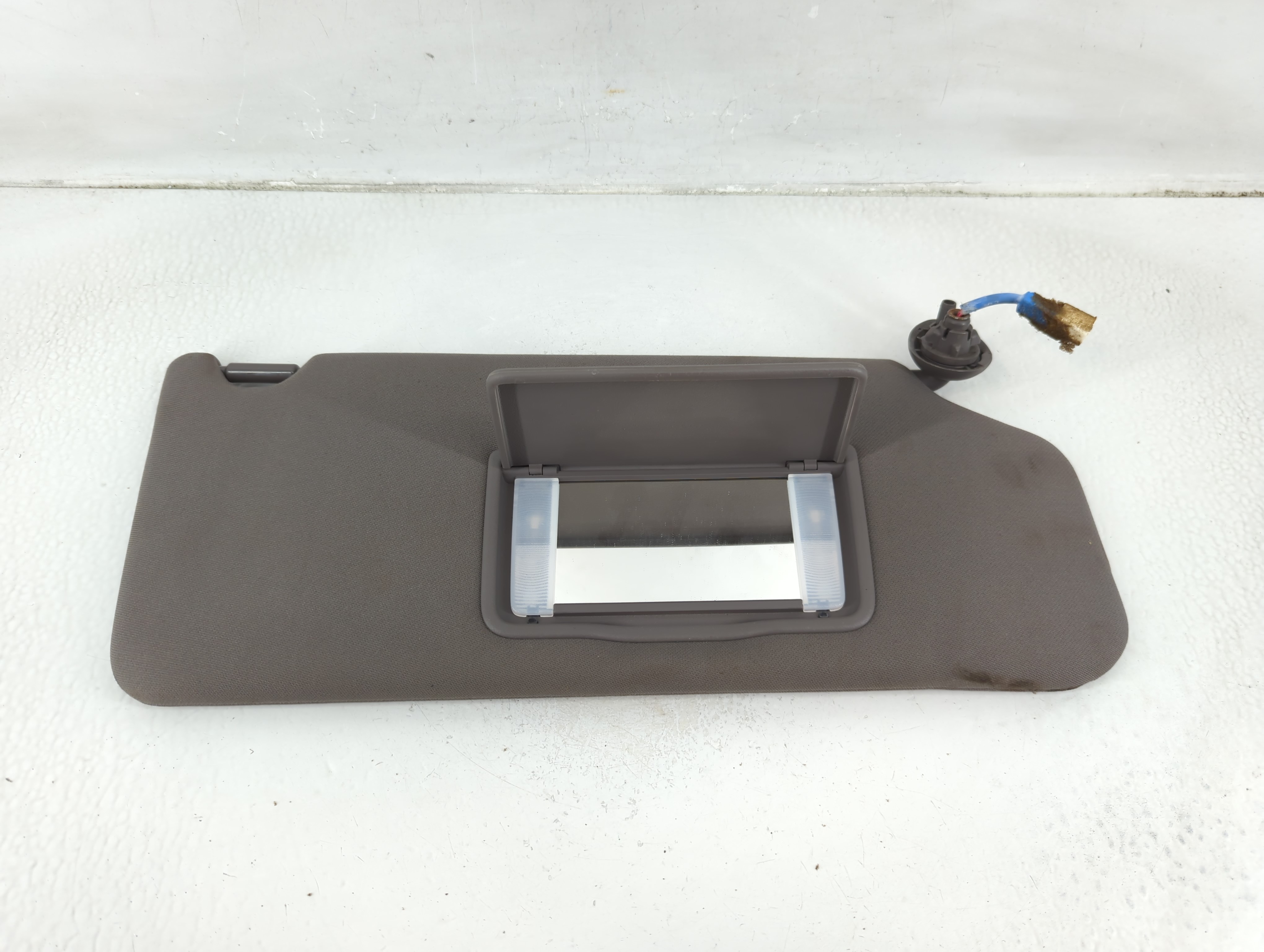 2009-2015 Honda Pilot Passenger Sun Visor Mirror Right Sunvisor 1175756 - Oemusedautoparts1.com