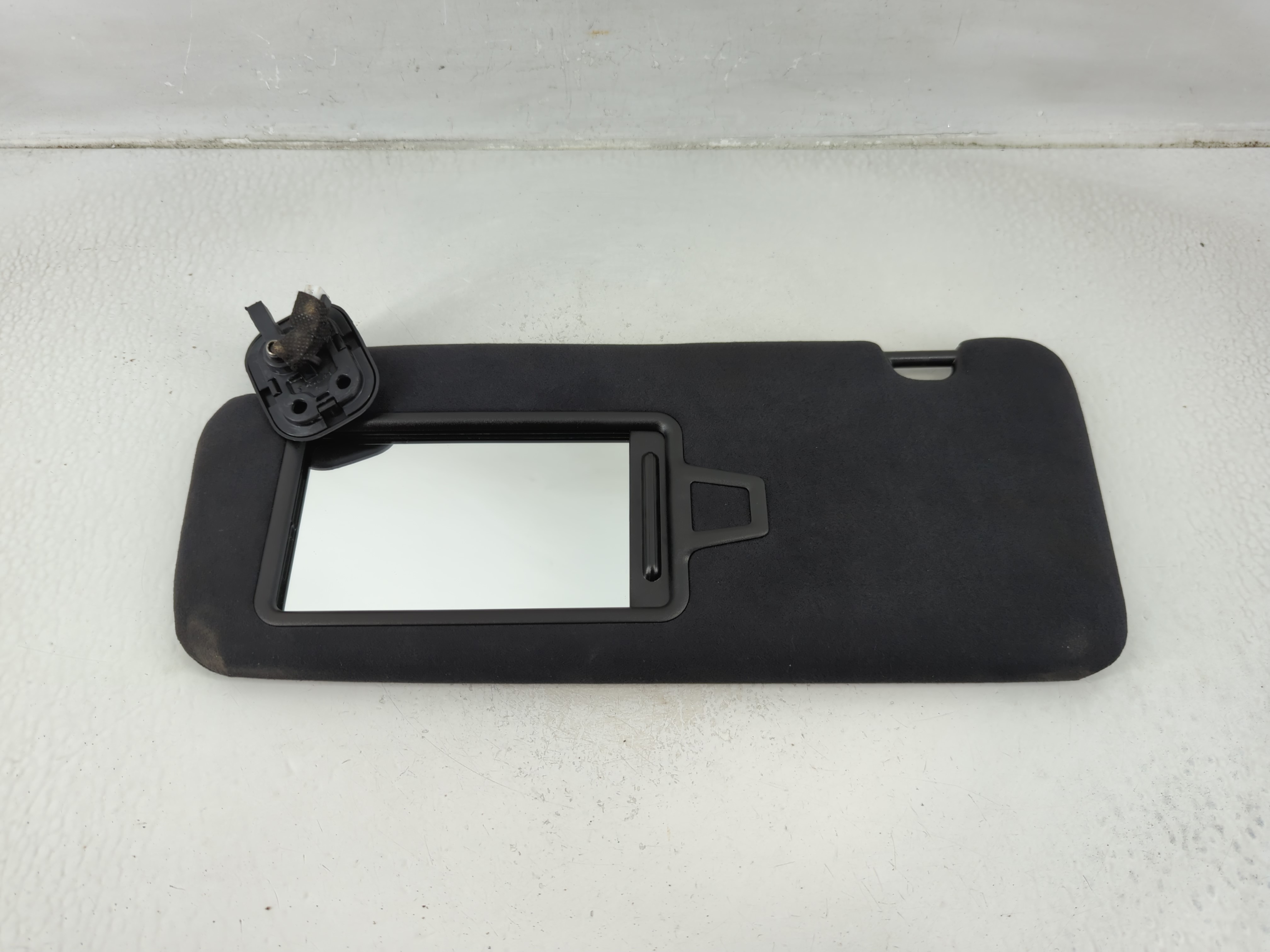 2019-2021 Genesis G70 Driver Sun Visor Mirror Left Sunvisor Black 1175759 - Oemusedautoparts1.com