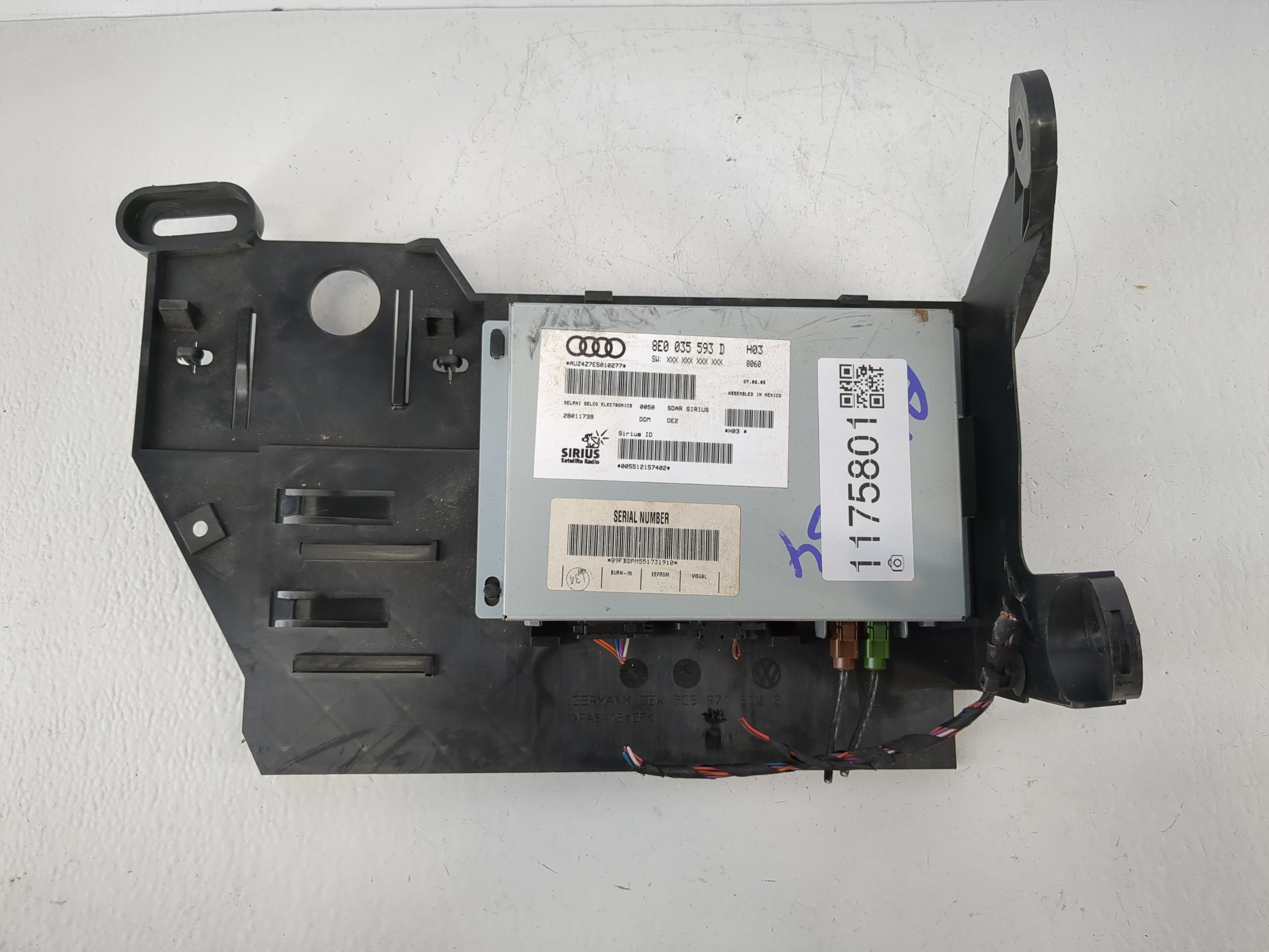 Picture of 2006-2010 Volkswagen Passat Am Fm Cd Player Radio Receiver 1175801