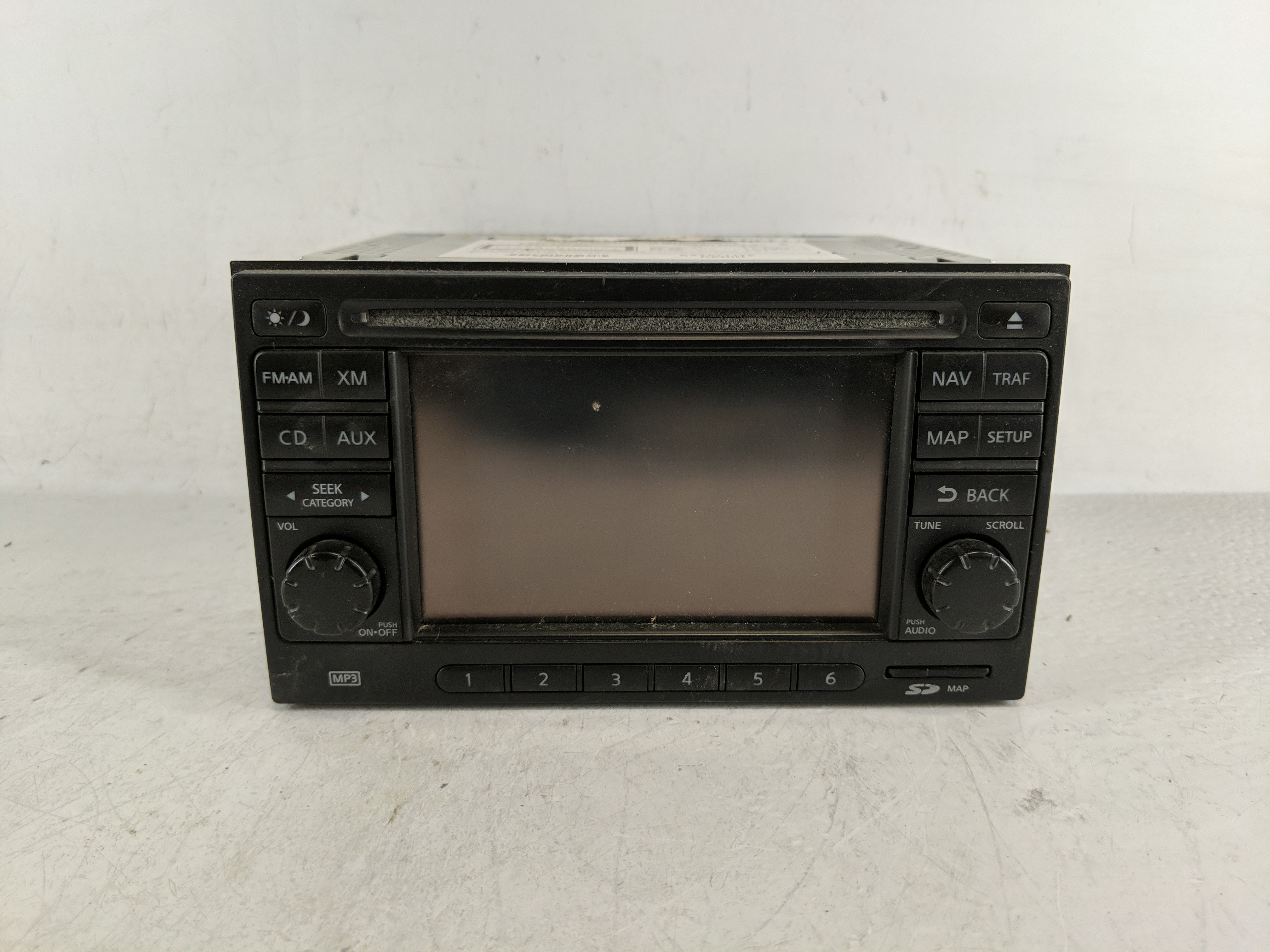 Picture of 2010-2012 Nissan Sentra Am Fm Cd Player Radio Receiver 1175879
