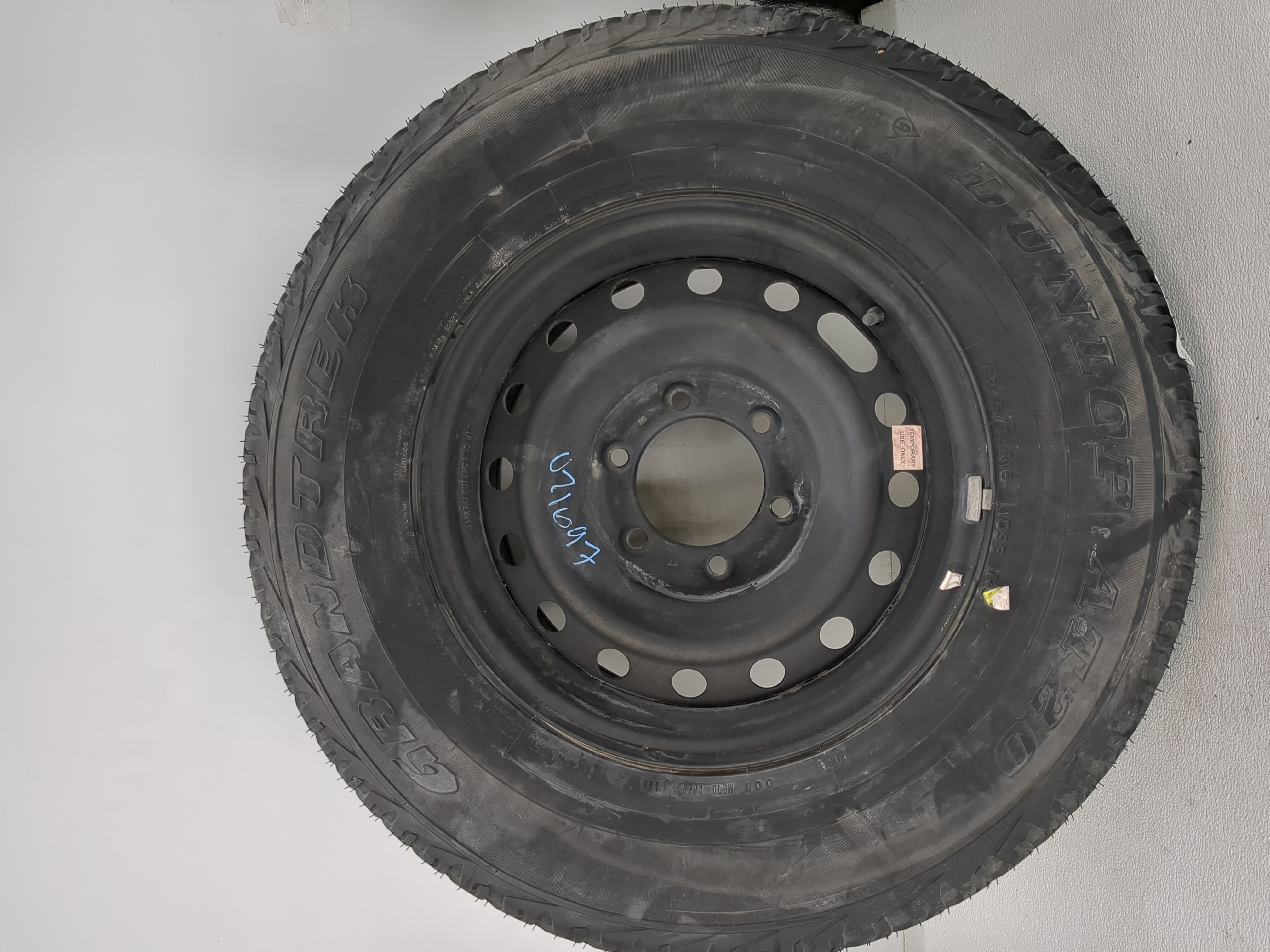 2005-2015 Toyota Tacoma Spare Donut Tire Wheel Rim Oem 1175919 - Oemusedautoparts1.com