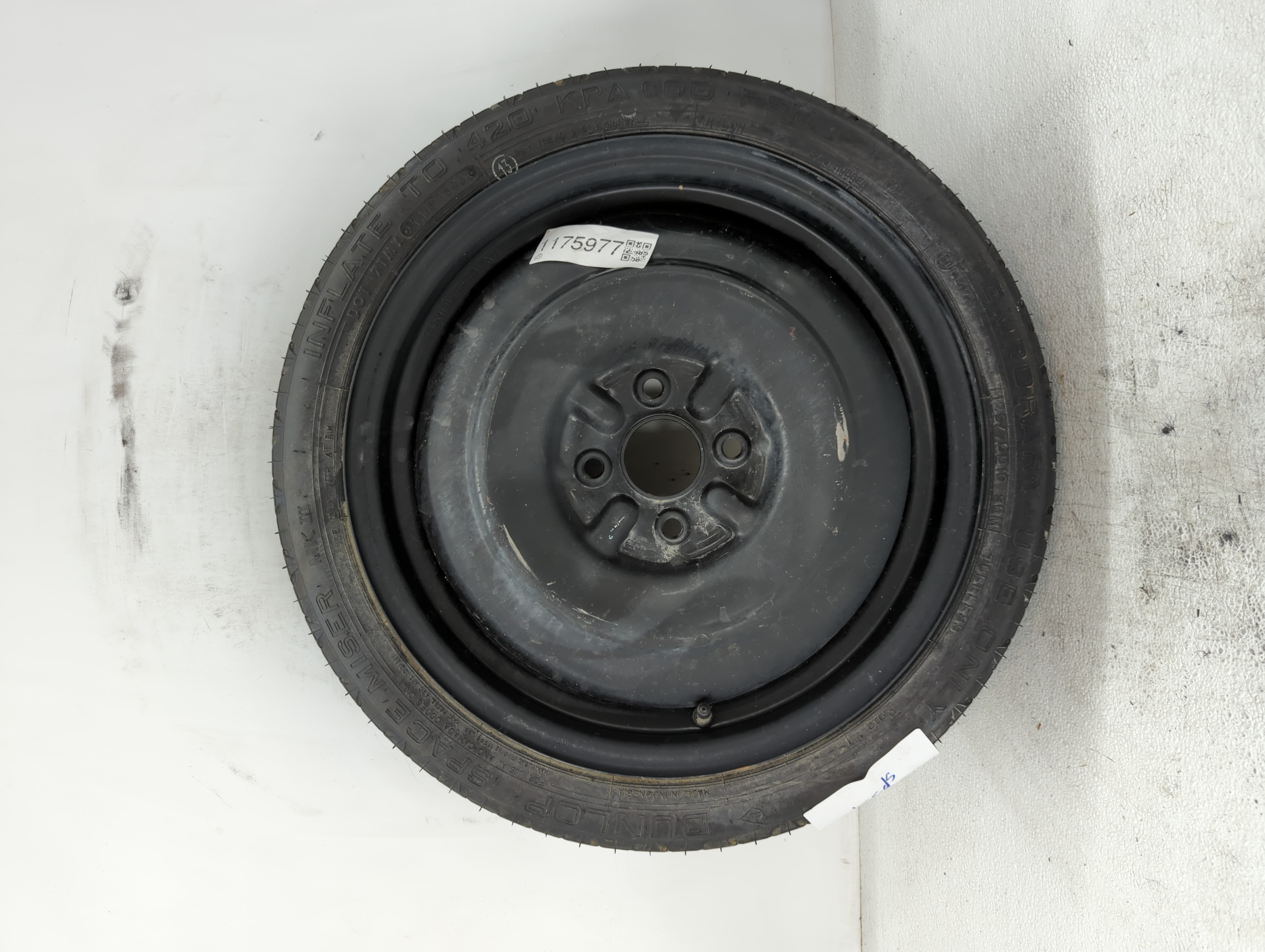 2002-2004 Infiniti I35 Spare Donut Tire Wheel Rim Oem 1175977 - Oemusedautoparts1.com