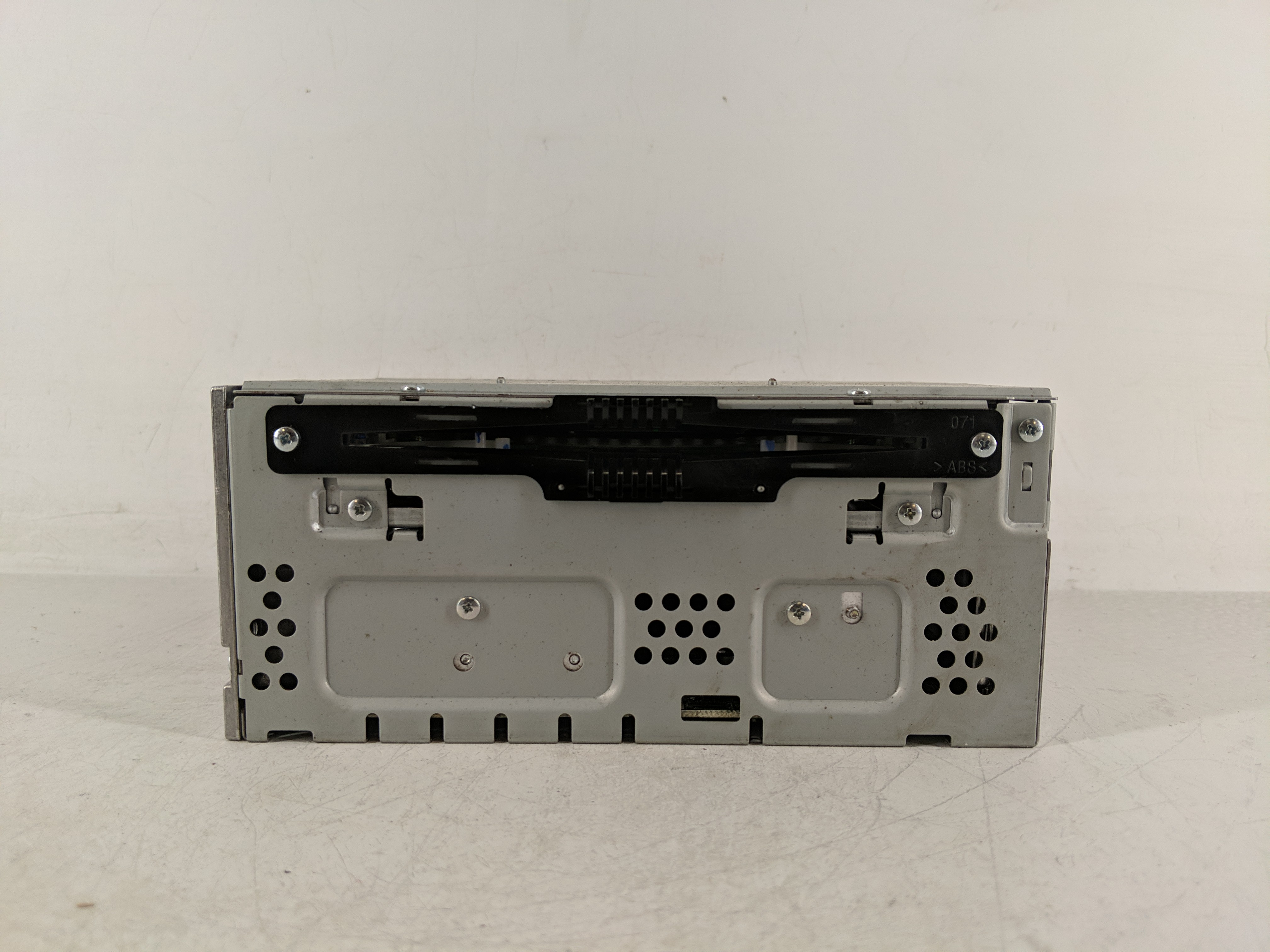 Picture of 2015-2015 Lincoln Mks Am Fm Cd Player Radio Receiver 1175984