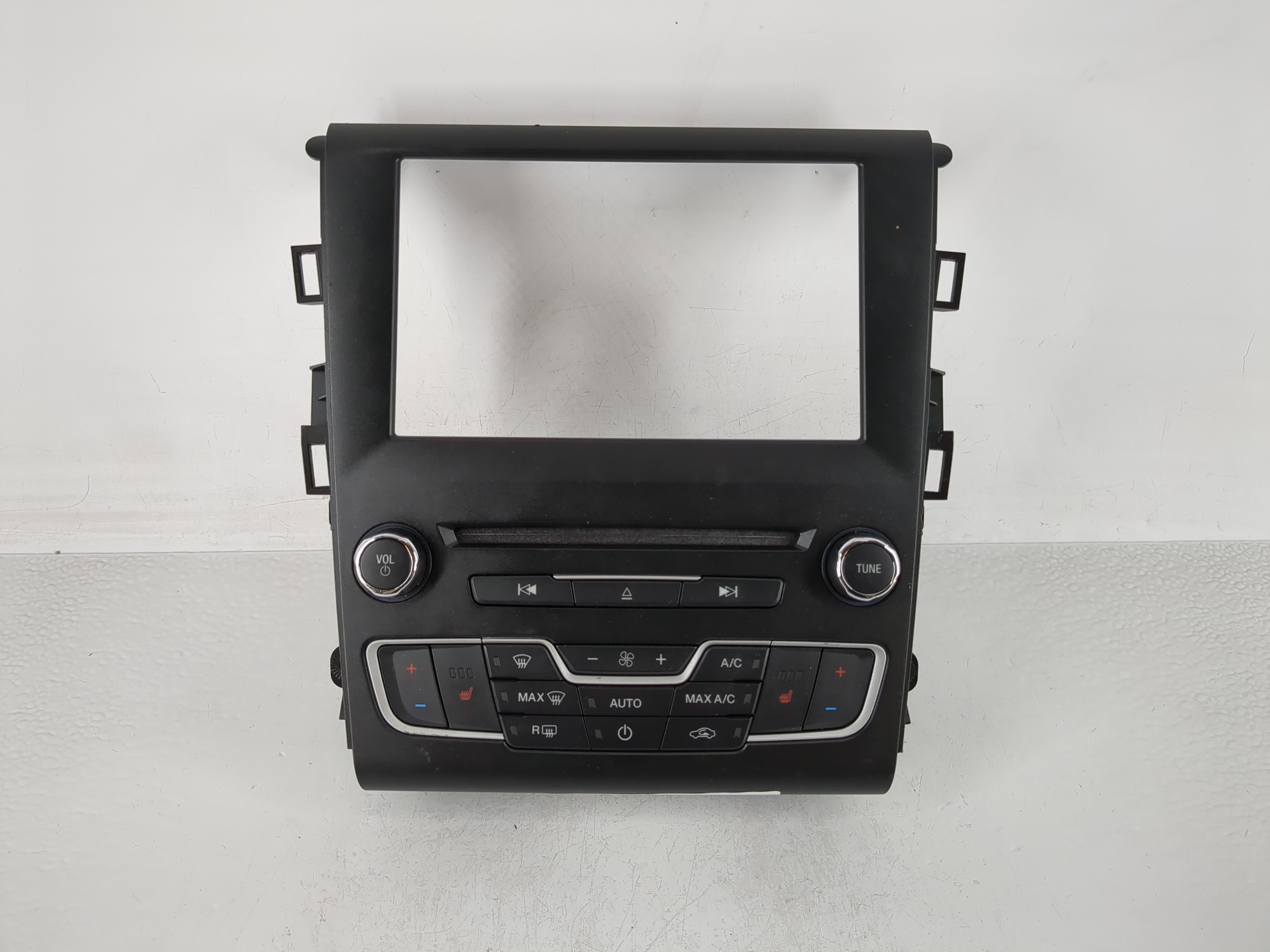 Picture of 2017-2020 Ford Fusion Am Fm Cd Player Radio Receiver 1176010