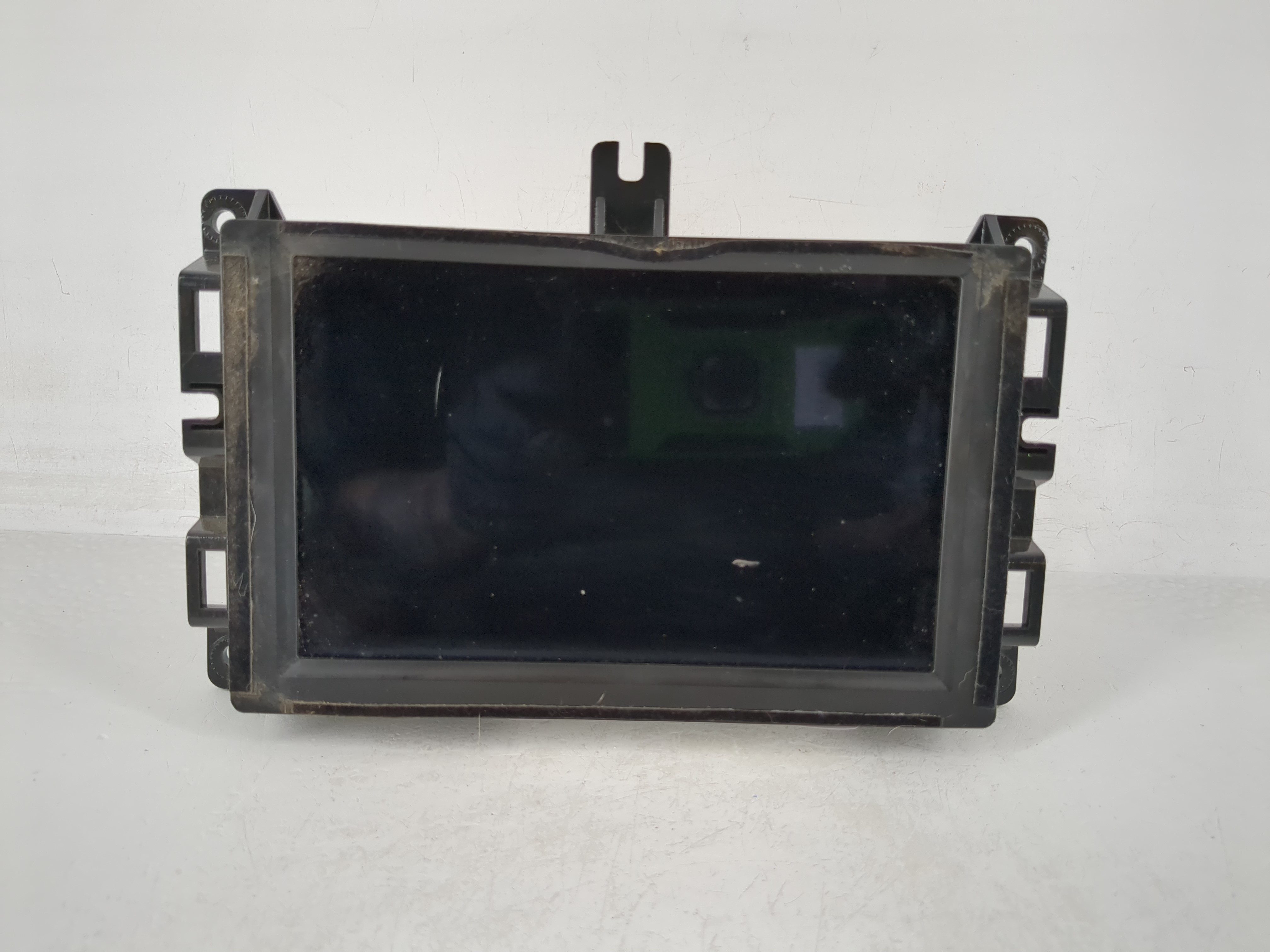 Picture of 2019-2019 Jeep Grand Cherokee Am Fm Cd Player Radio Receiver 1176023