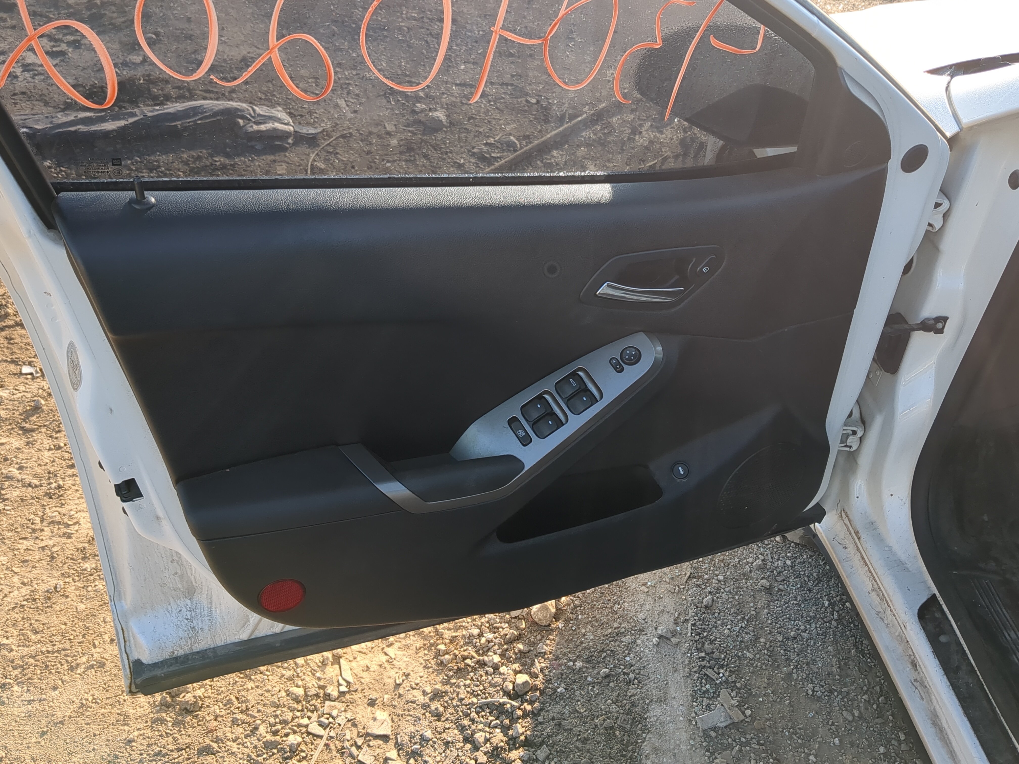 Picture of 2009 Pontiac G6 Front Left Driver Interior Door Panel Trim 1176392