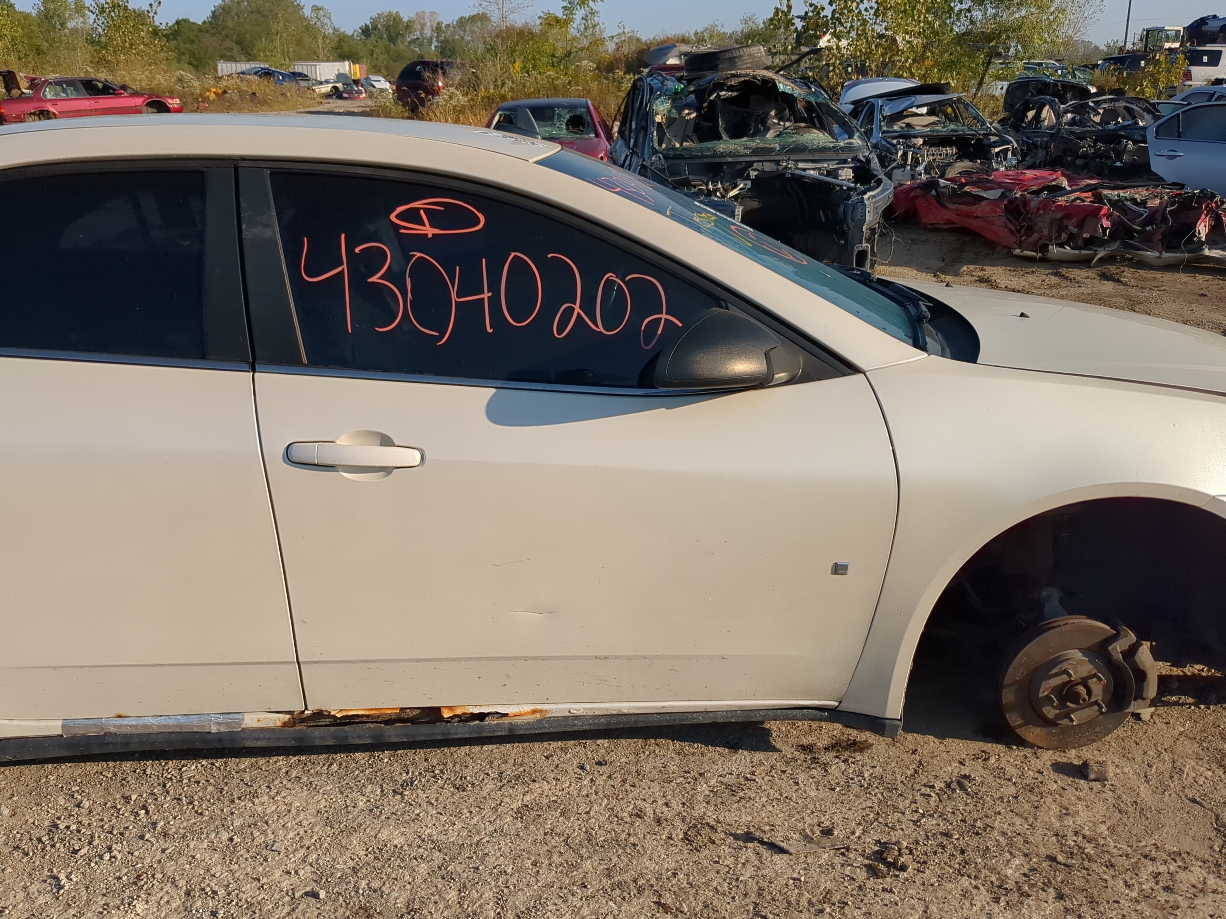 2005-2010 Pontiac G6 Passenger Front Door Oem 1176404 - Oemusedautoparts1.com