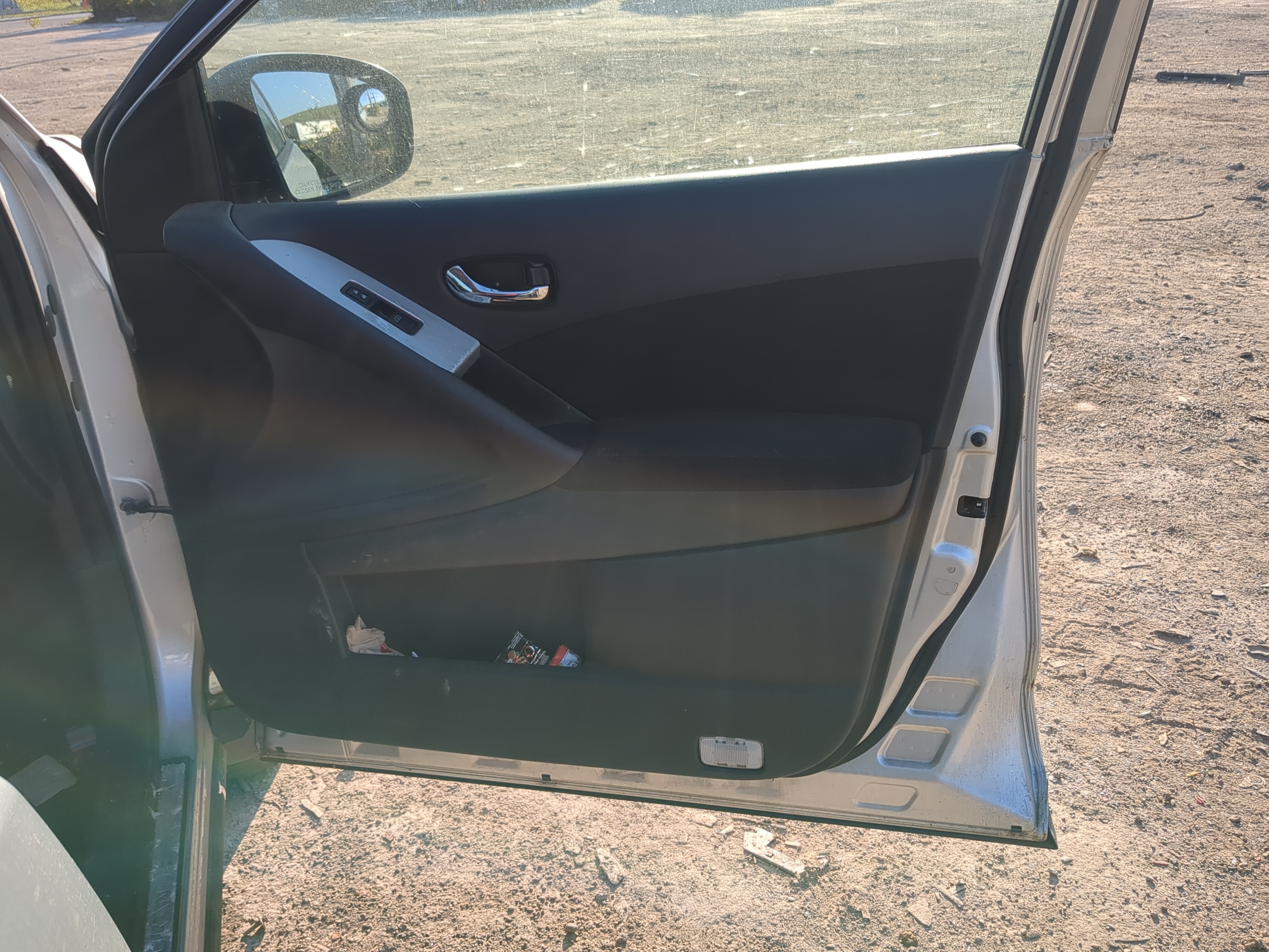 Picture of 2010 Nissan Murano Front Right Passenger Interior Door Panel Trim 1176465