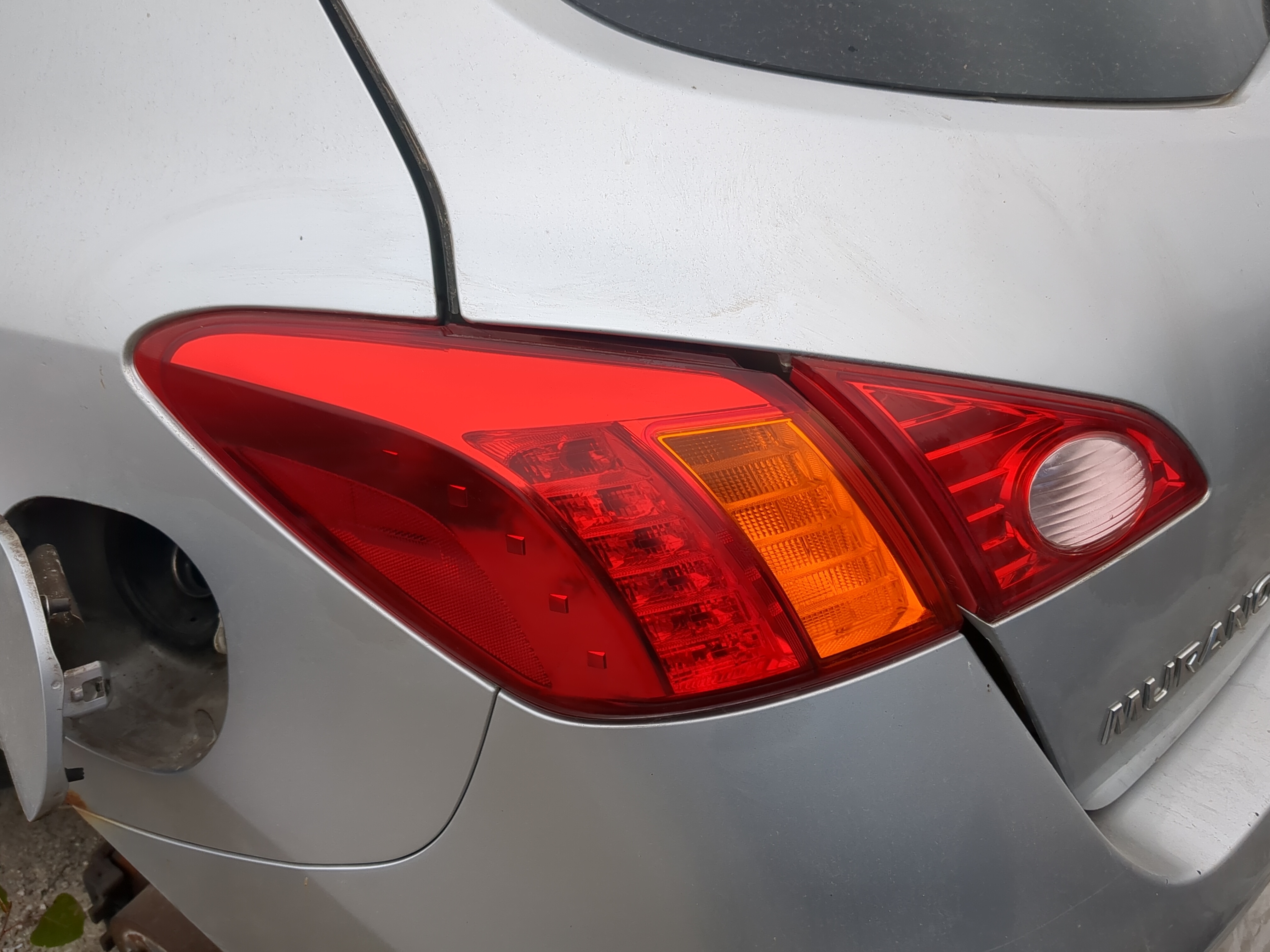 Picture of 2009-2010 Nissan Murano Driver Left Side Tail Light Taillight Oem 1176607