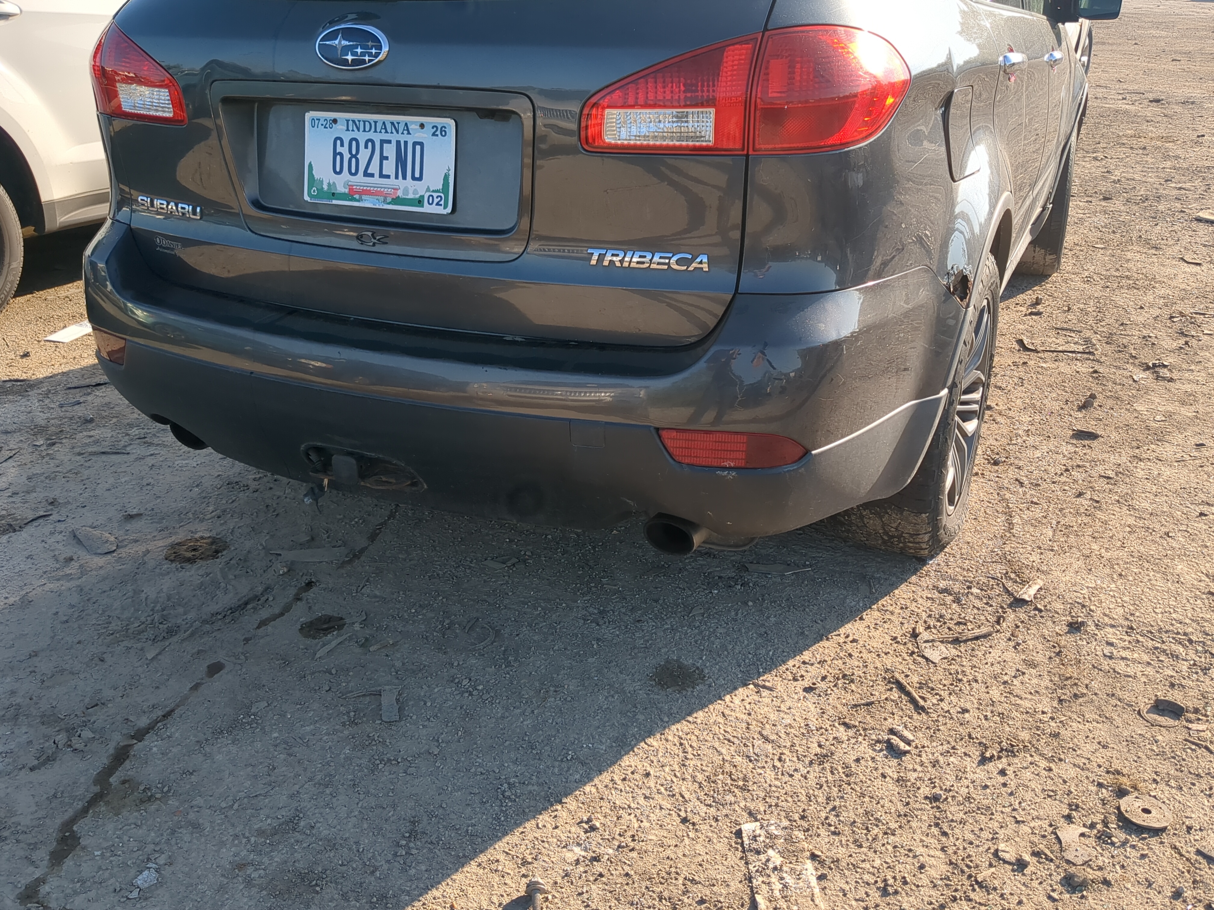 2008-2014 Subaru Tribeca Rear Bumper Assembly Oem 1176825 - Oemusedautoparts1.com