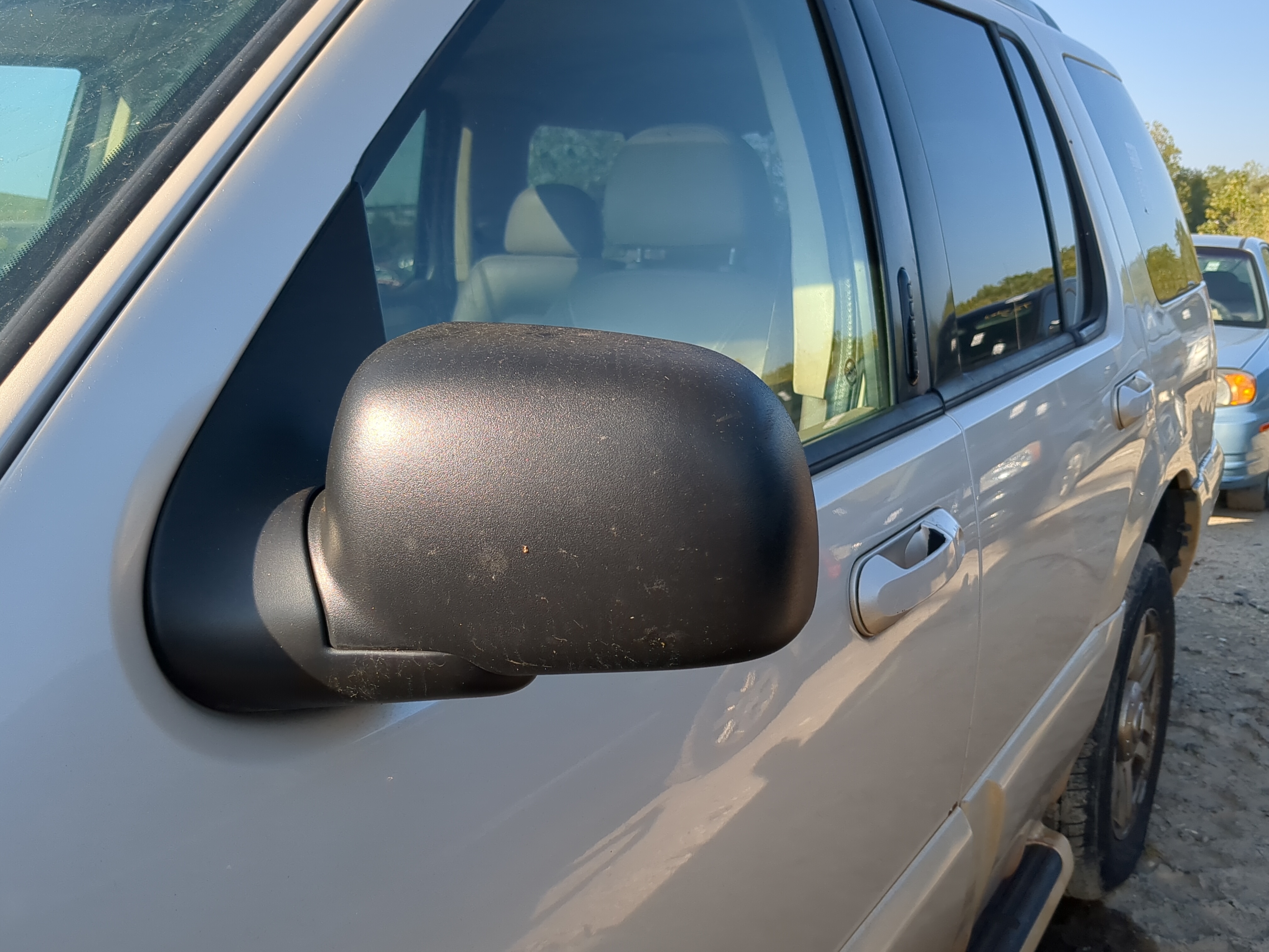 Picture of 2002-2005 Mercury Mountaineer Driver Left Side View Power Door Mirror 1176849