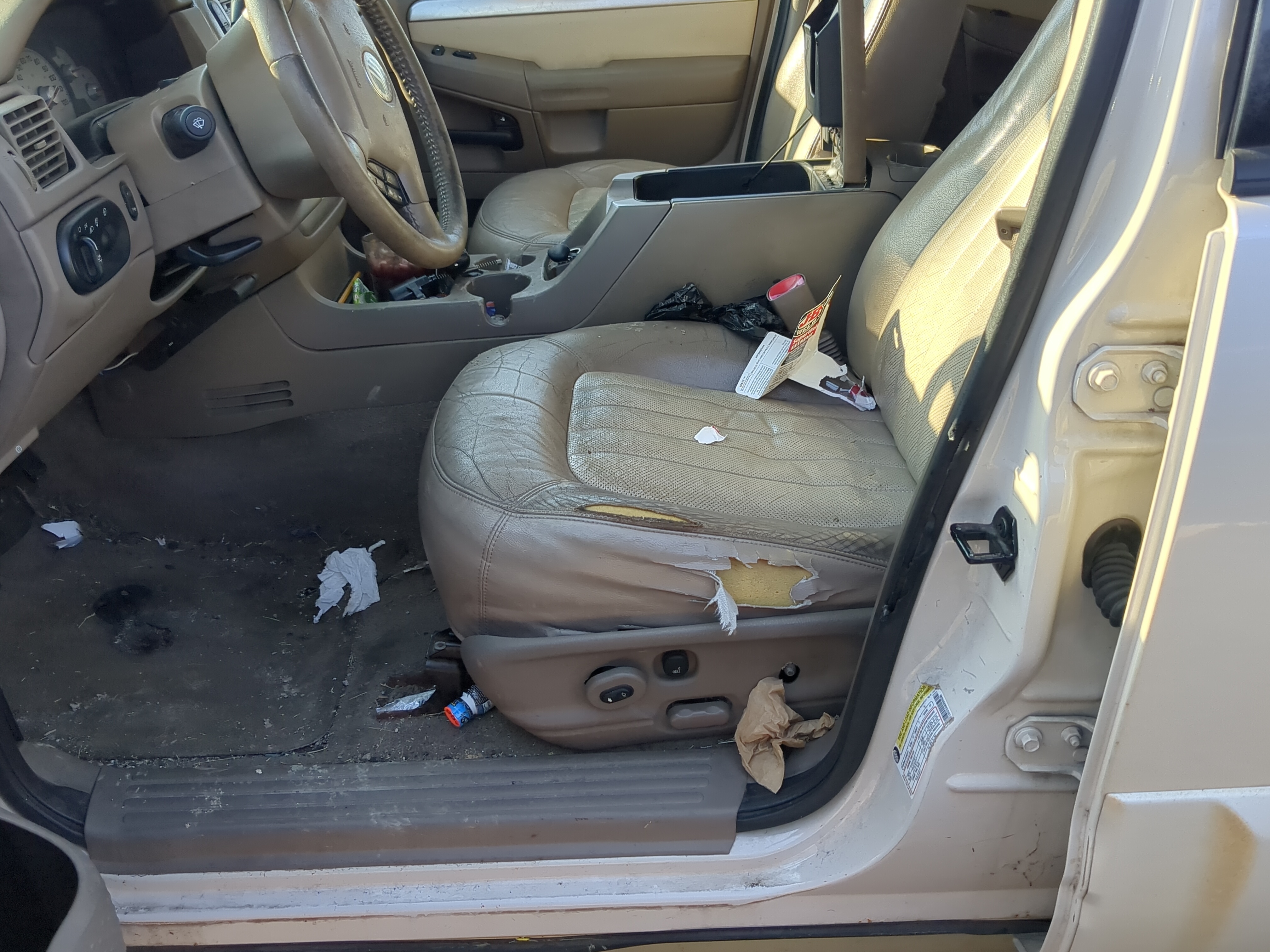 Picture of 2005-2005 Mercury Mountaineer Driver Front Seat Oem 1177008
