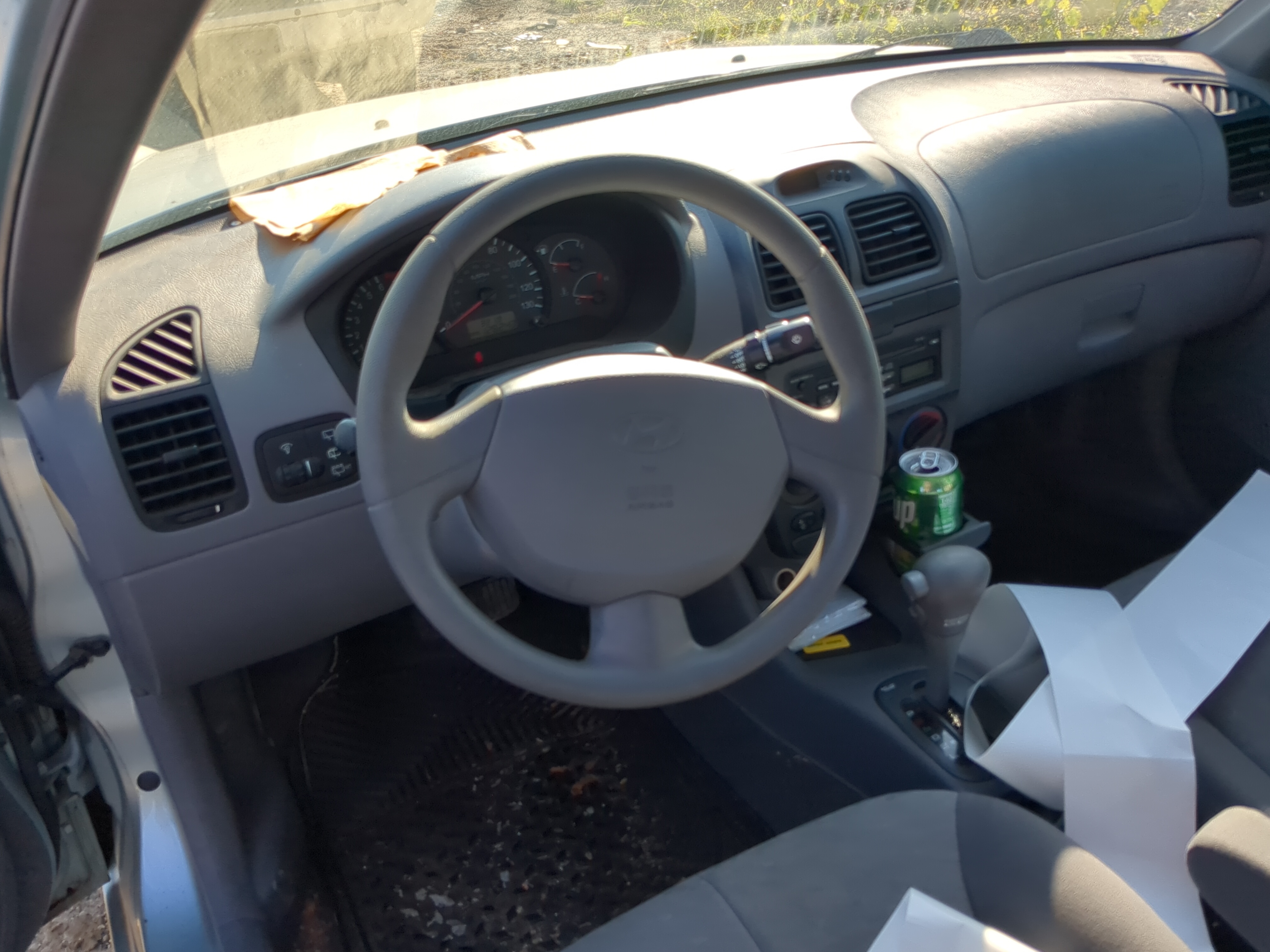 2003-2005 Hyundai Accent Air Bag Driver Left Steering Wheel Mounted 1177039 - Oemusedautoparts1.com