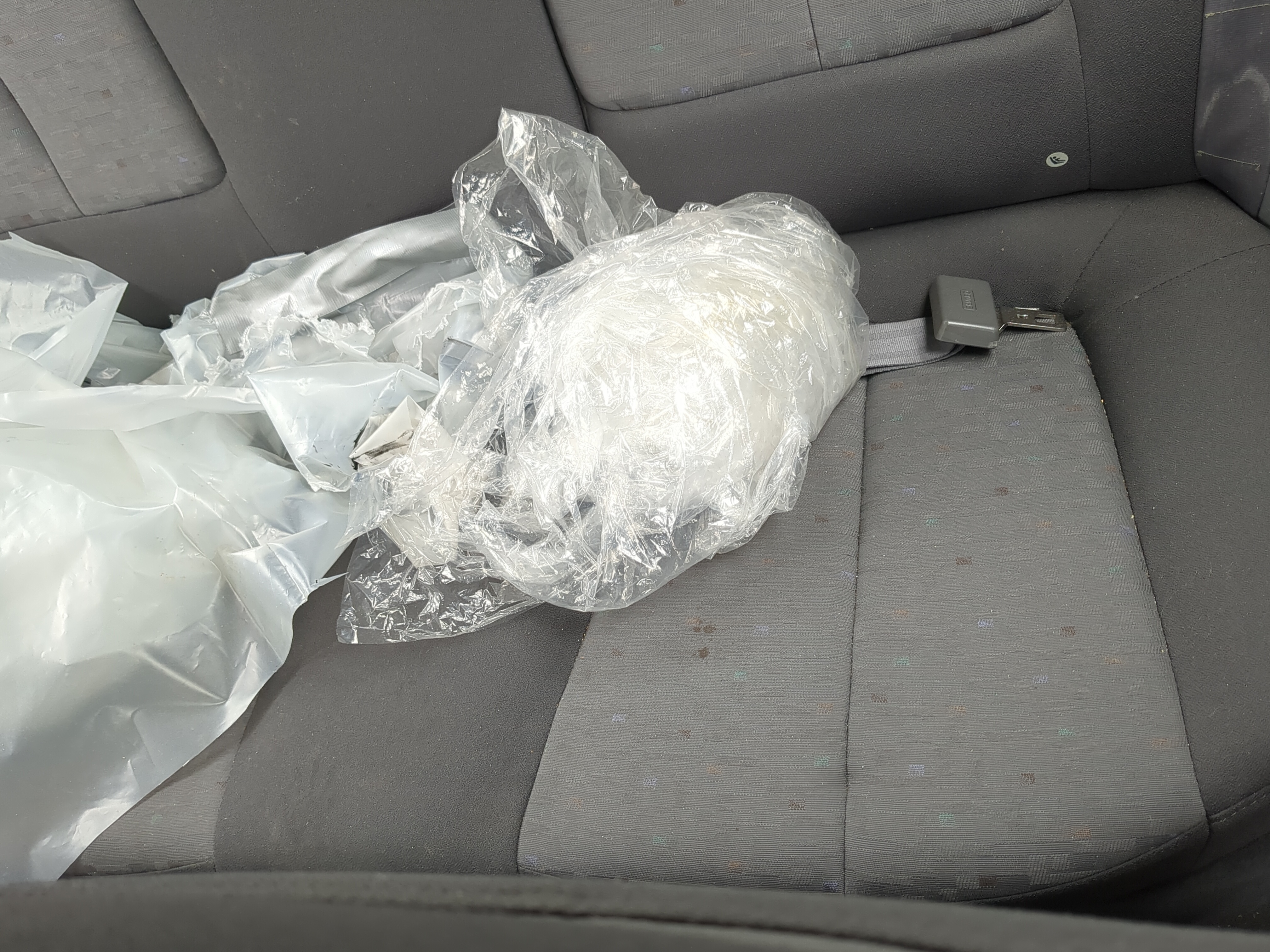 2003 Hyundai Accent Rear Seat Oem 1177128 - Oemusedautoparts1.com