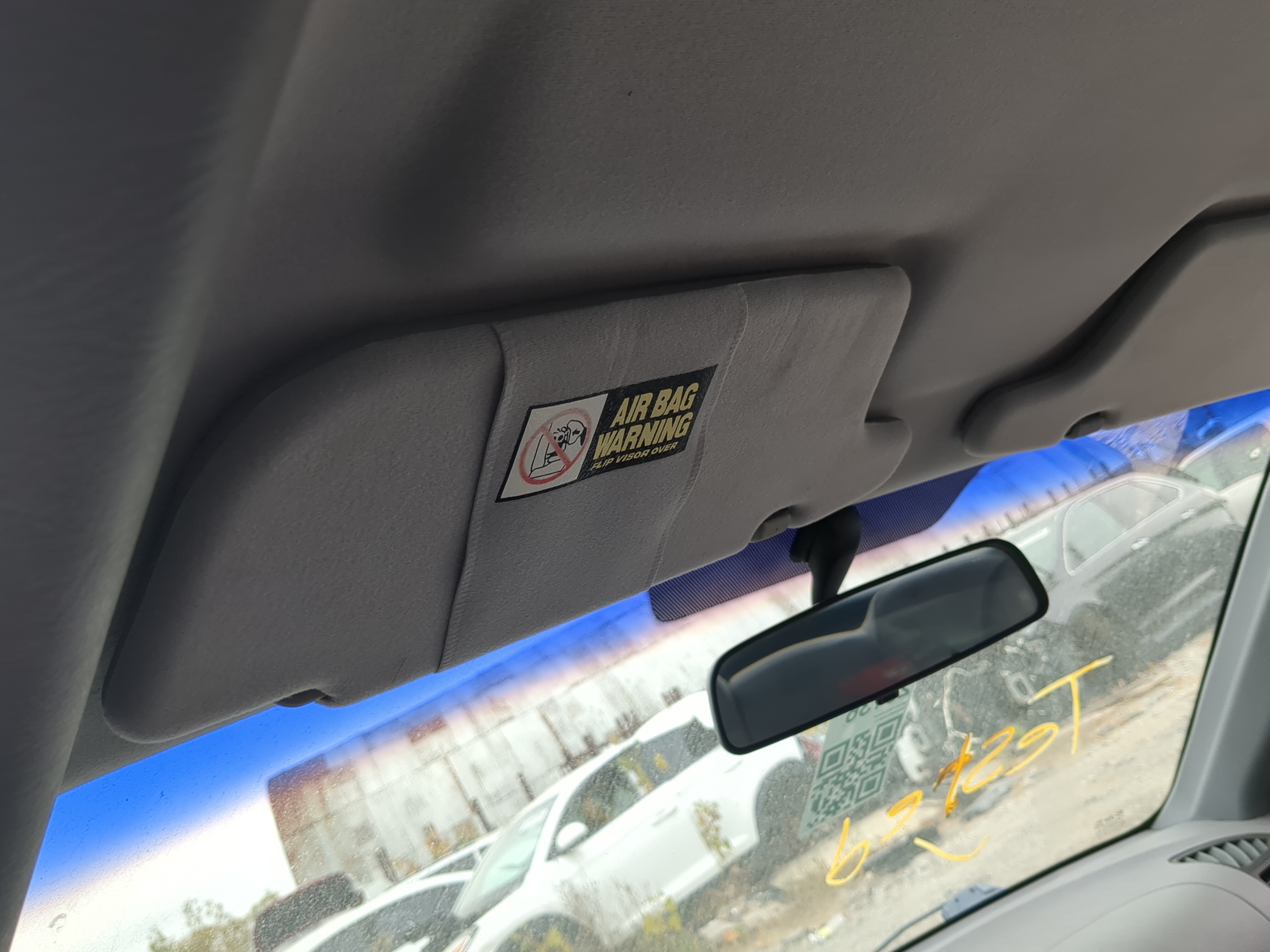 2003-2006 Hyundai Accent Driver Sun Visor Mirror Left Sunvisor 1177156 - Oemusedautoparts1.com