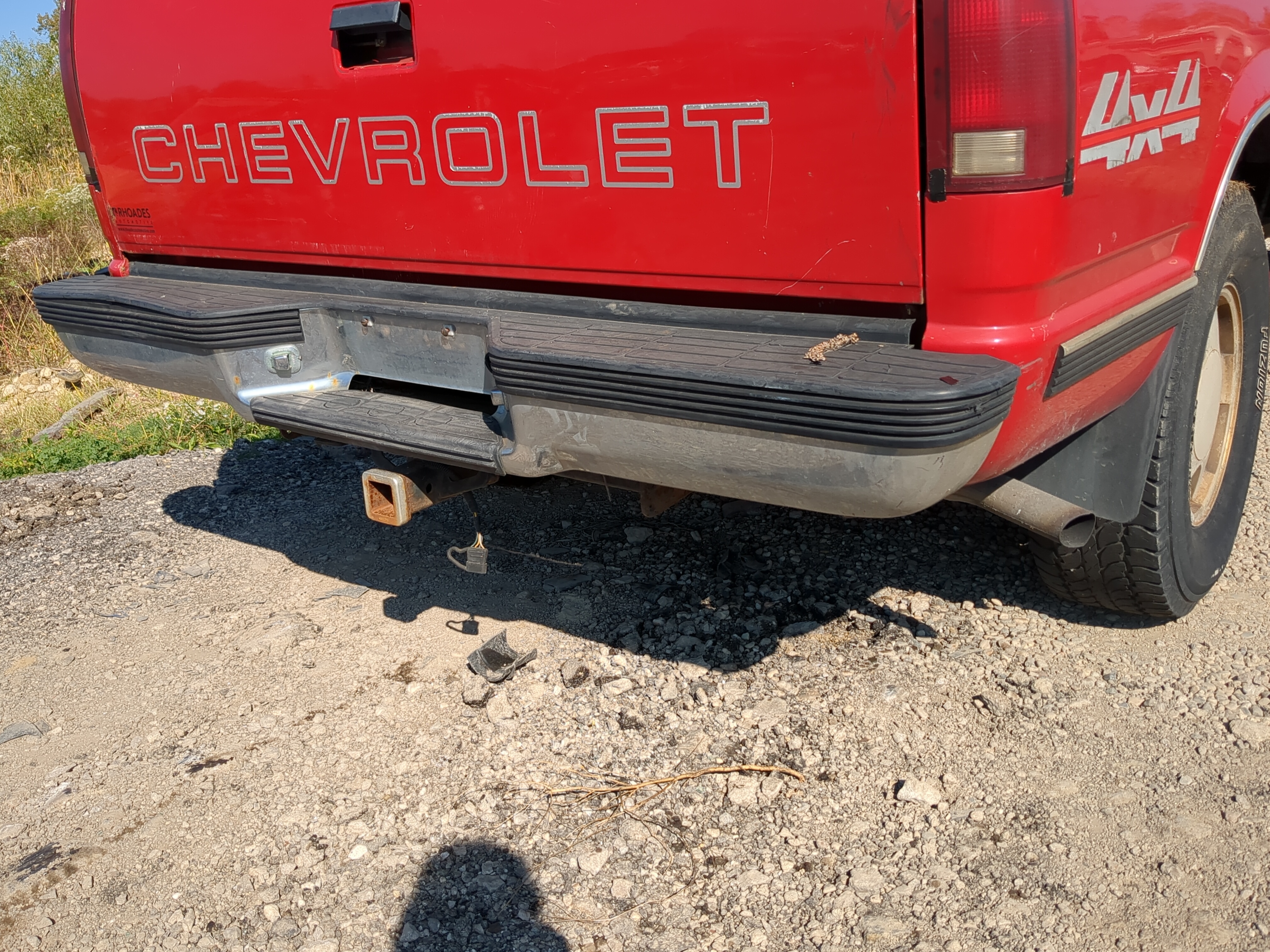 Chevrolet K1500 Rear Bumper Assembly Oem 1177203 - Oemusedautoparts1.com