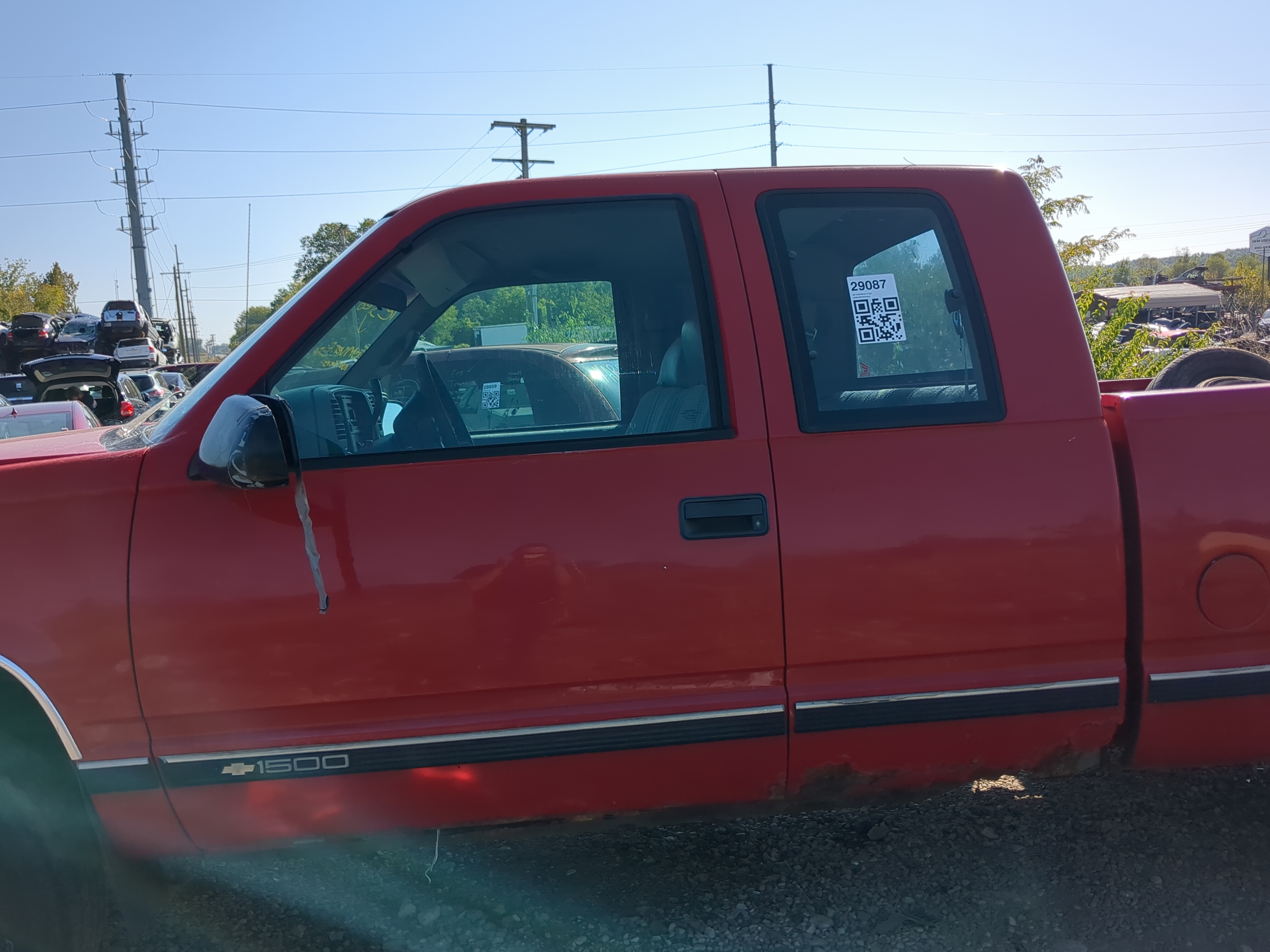 Chevrolet K1500 Driver Front Door Oem 1177208 - Oemusedautoparts1.com