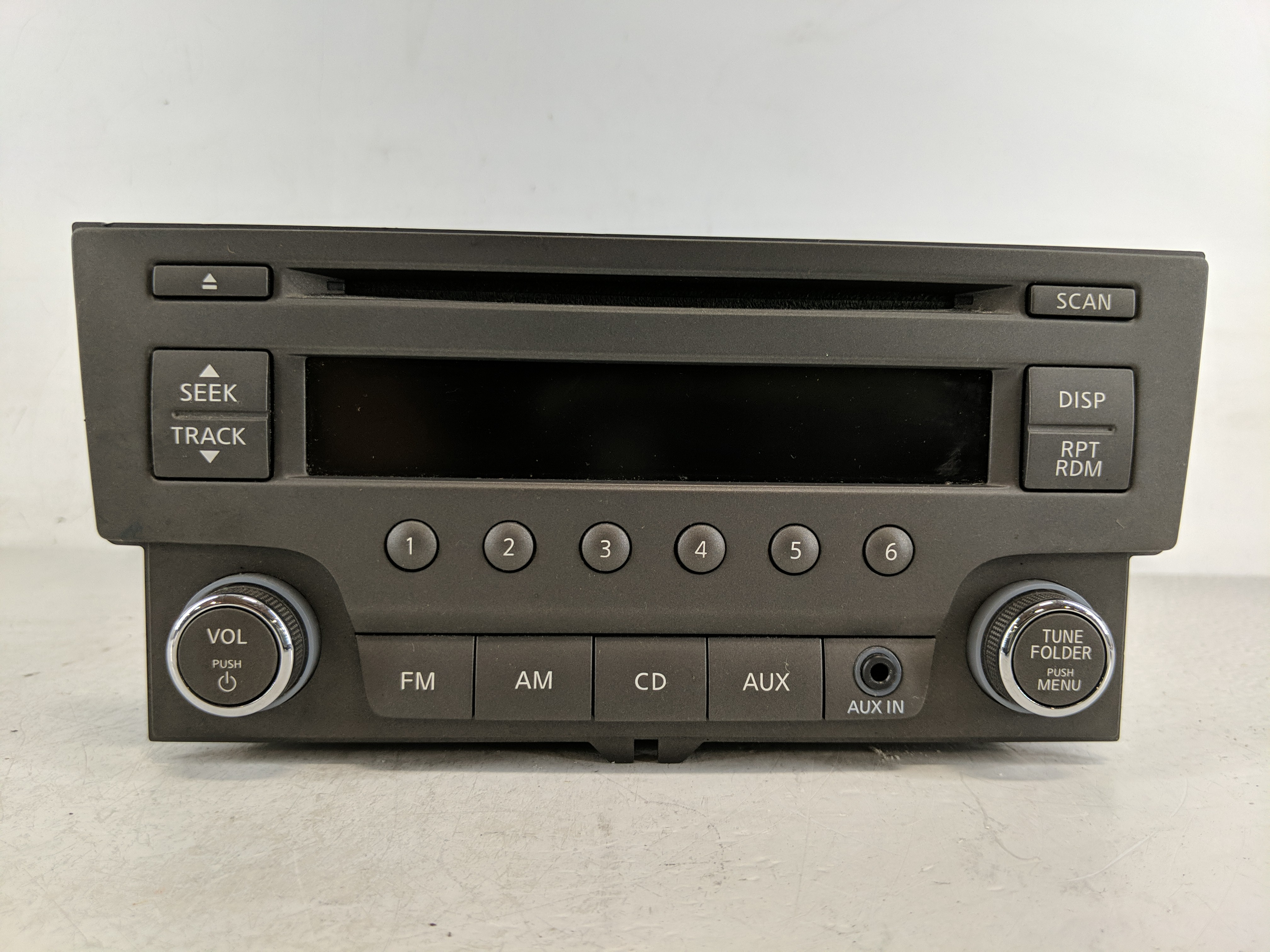 Picture of 2013-2014 Nissan Sentra Am Fm Cd Player Radio Receiver 1177351