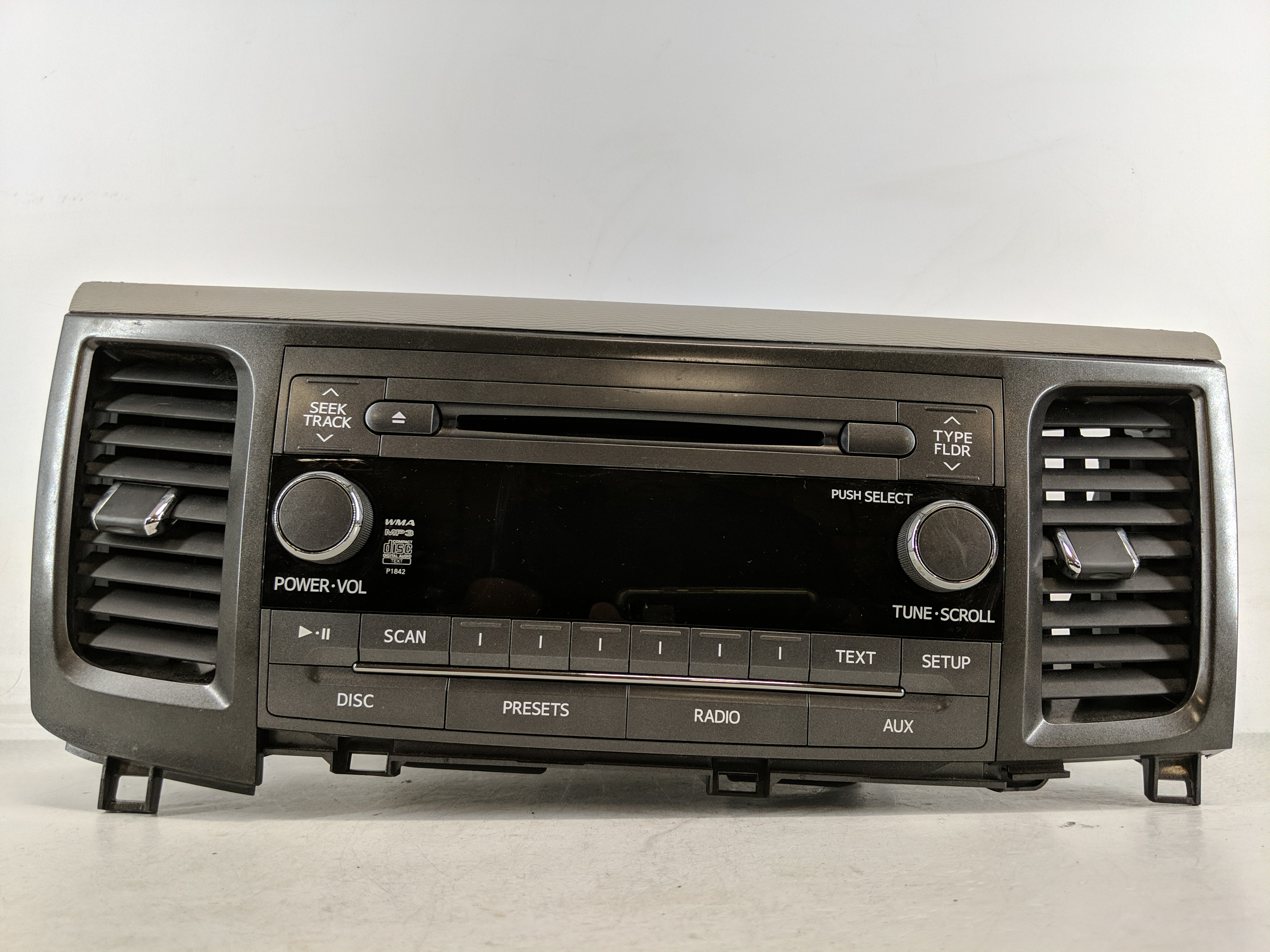 Picture of 2011-2014 Toyota Sienna Am Fm Cd Player Radio Receiver 1177365