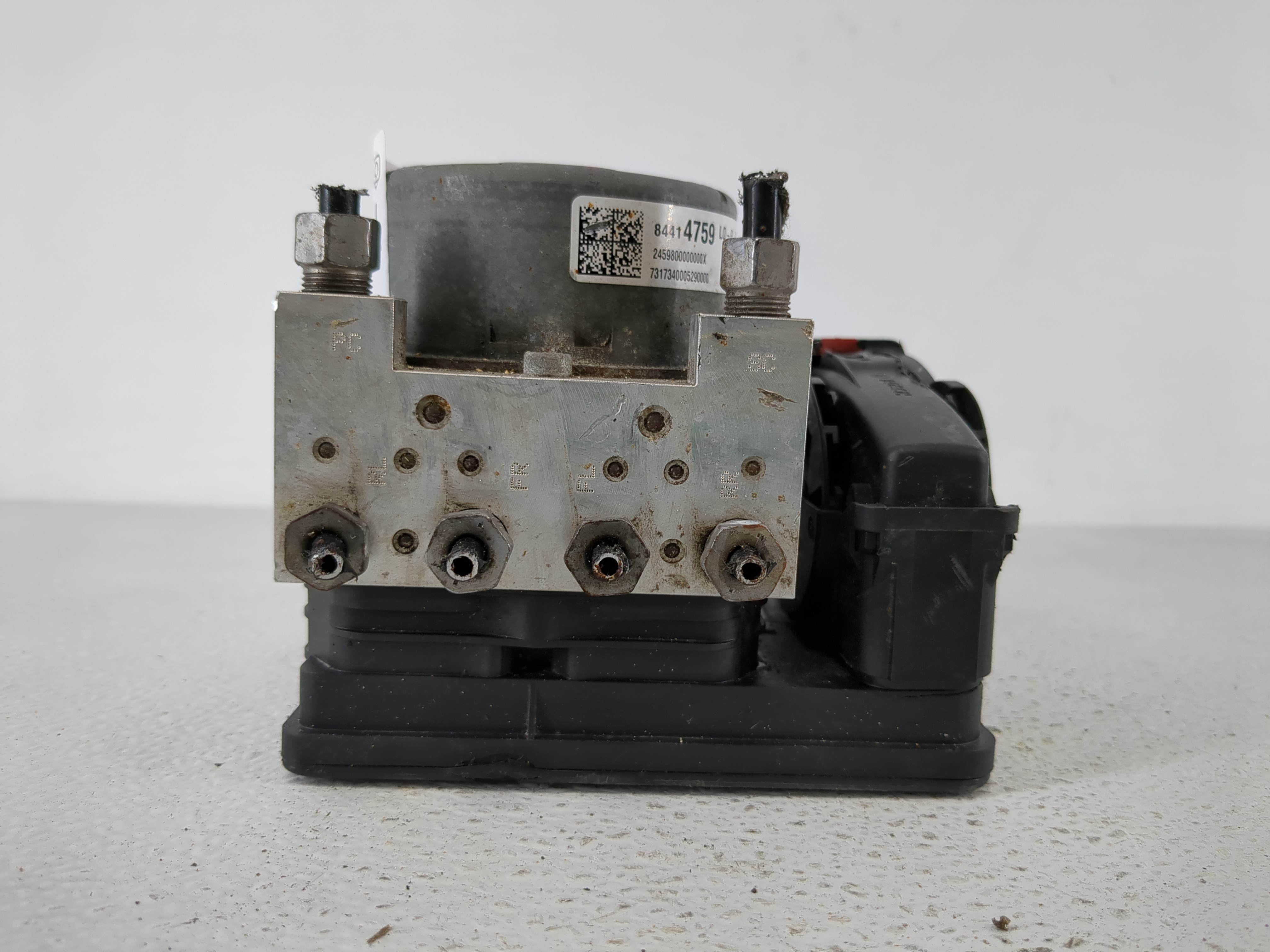 2018-2021 Gmc Terrain Abs Pump Control Module 1177415 - Oemusedautoparts1.com