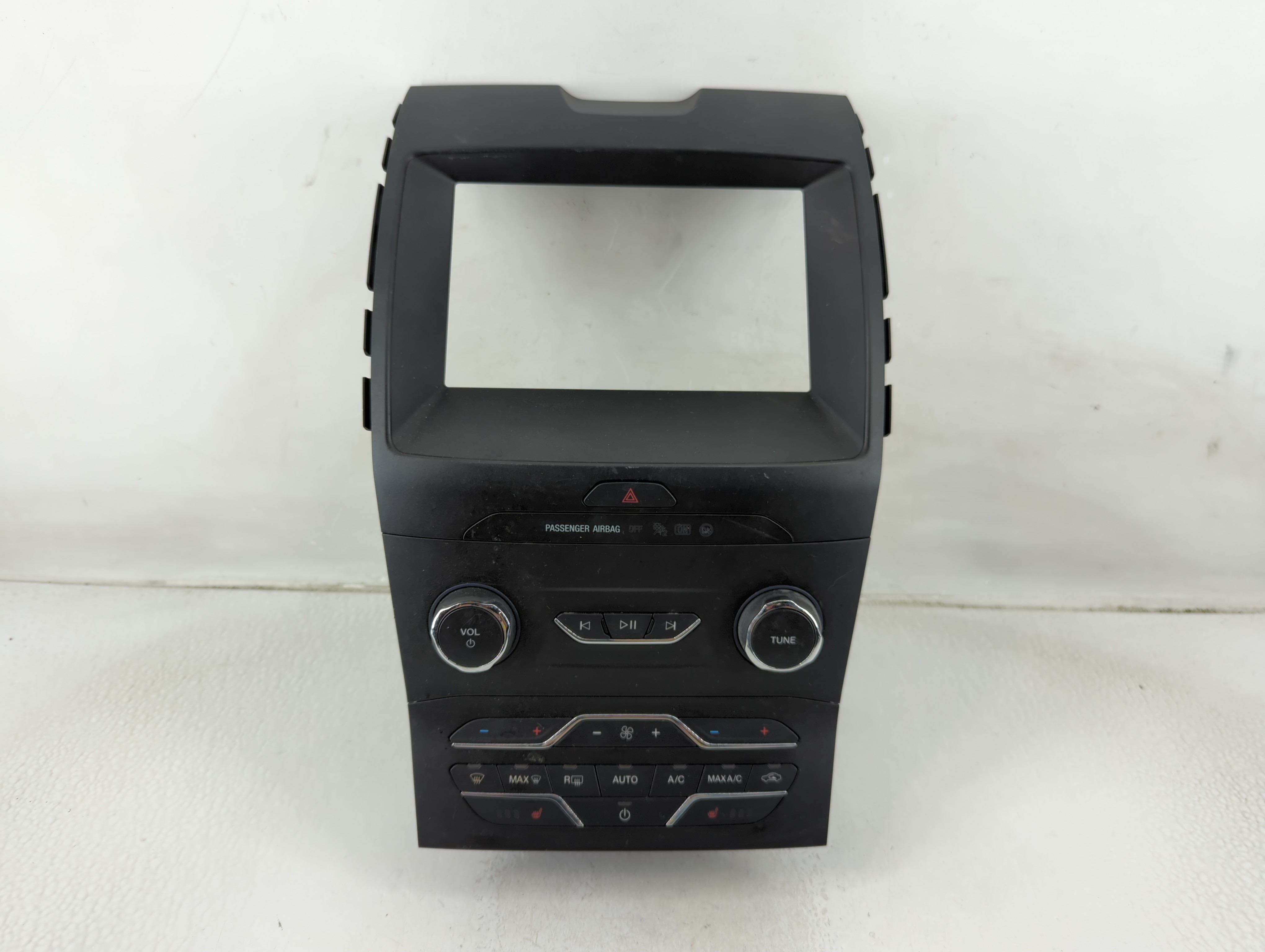 Picture of 2019-2020 Ford Edge Radio Control Panel 1177449