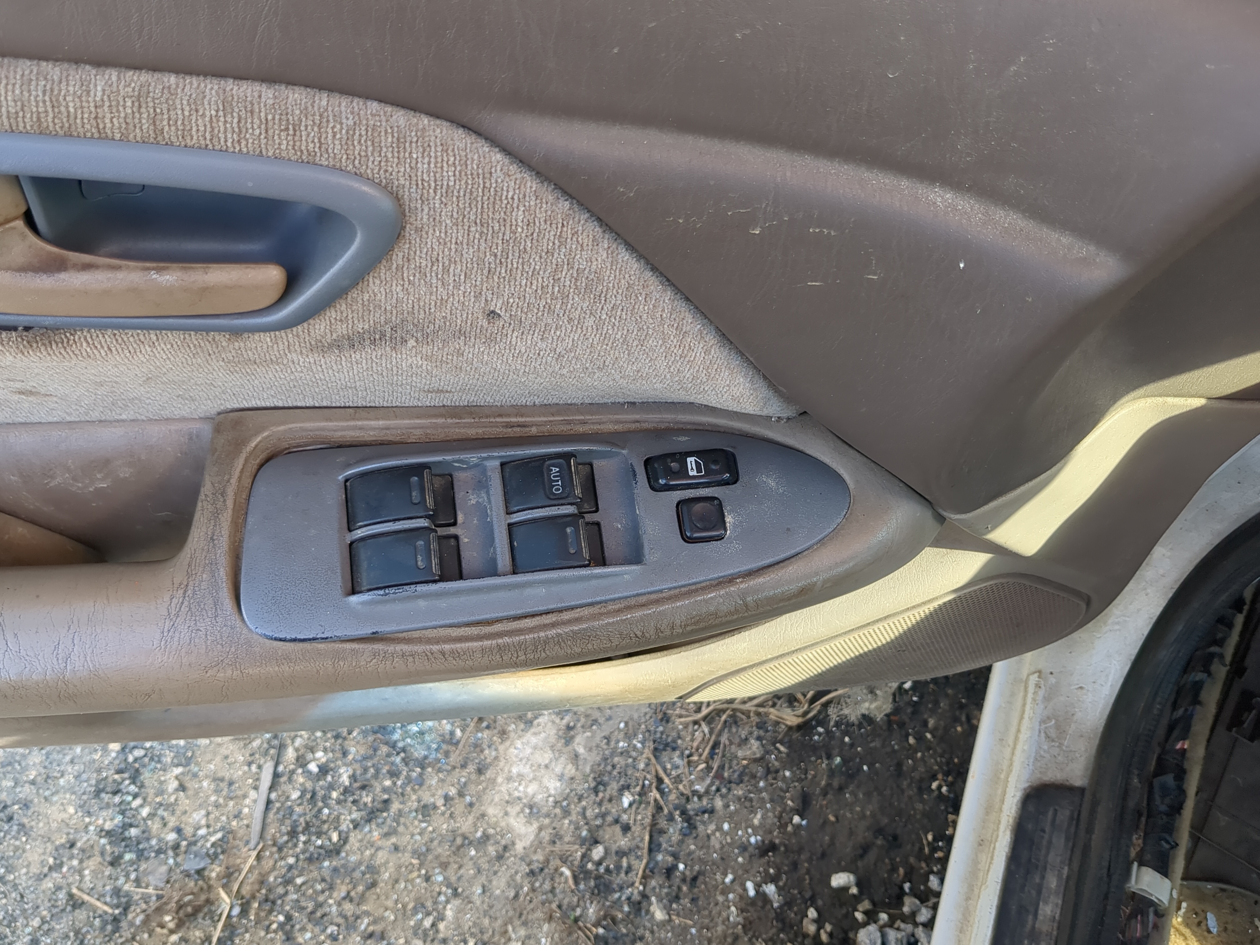 Picture of 2000-2001 Toyota Camry Driver Left Door Master Power Window Switch 1177553