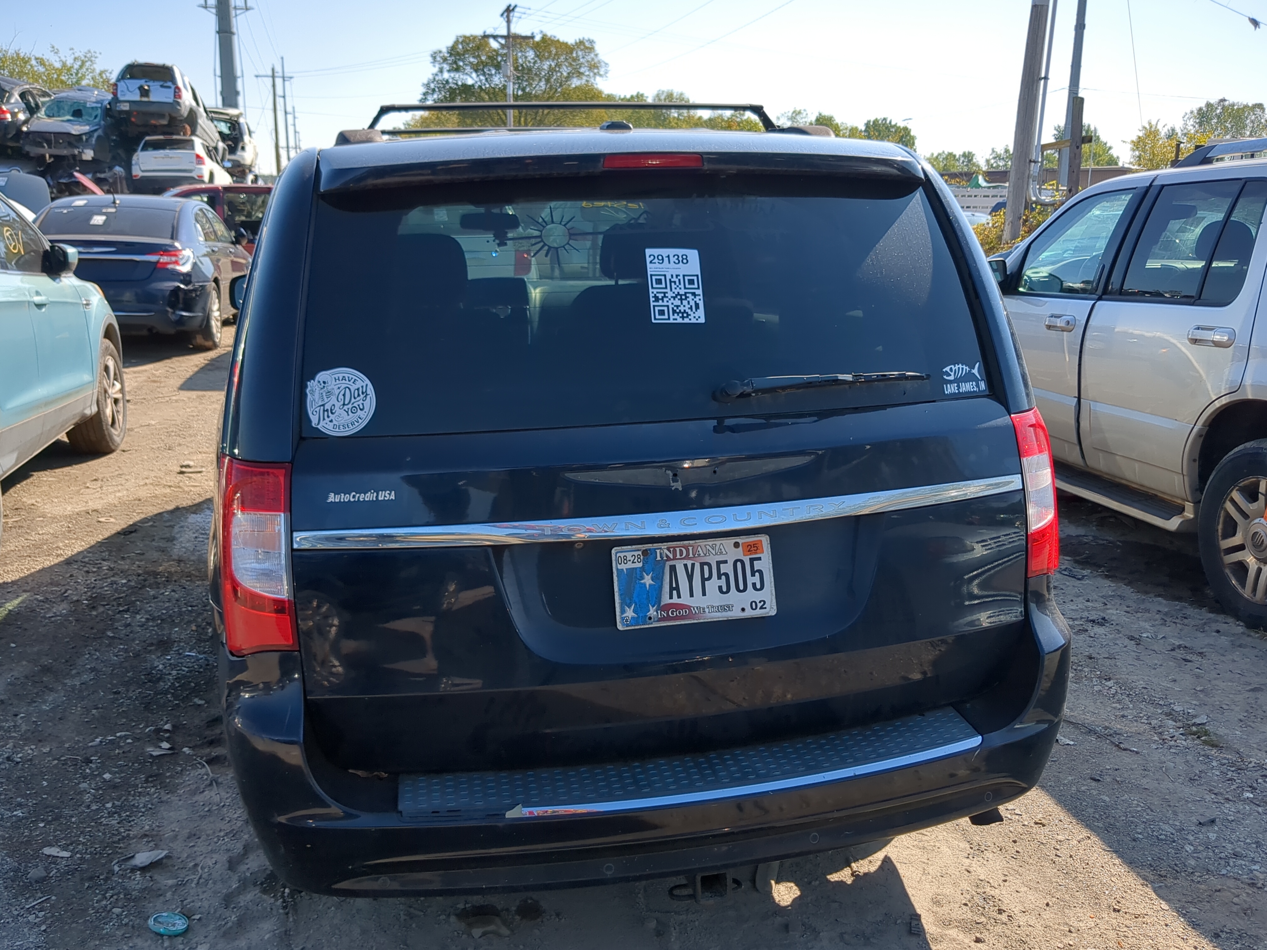 2011 Chrysler Town & Country Trunk/decklid/hatch/tailgate Oem 1177681 - Oemusedautoparts1.com