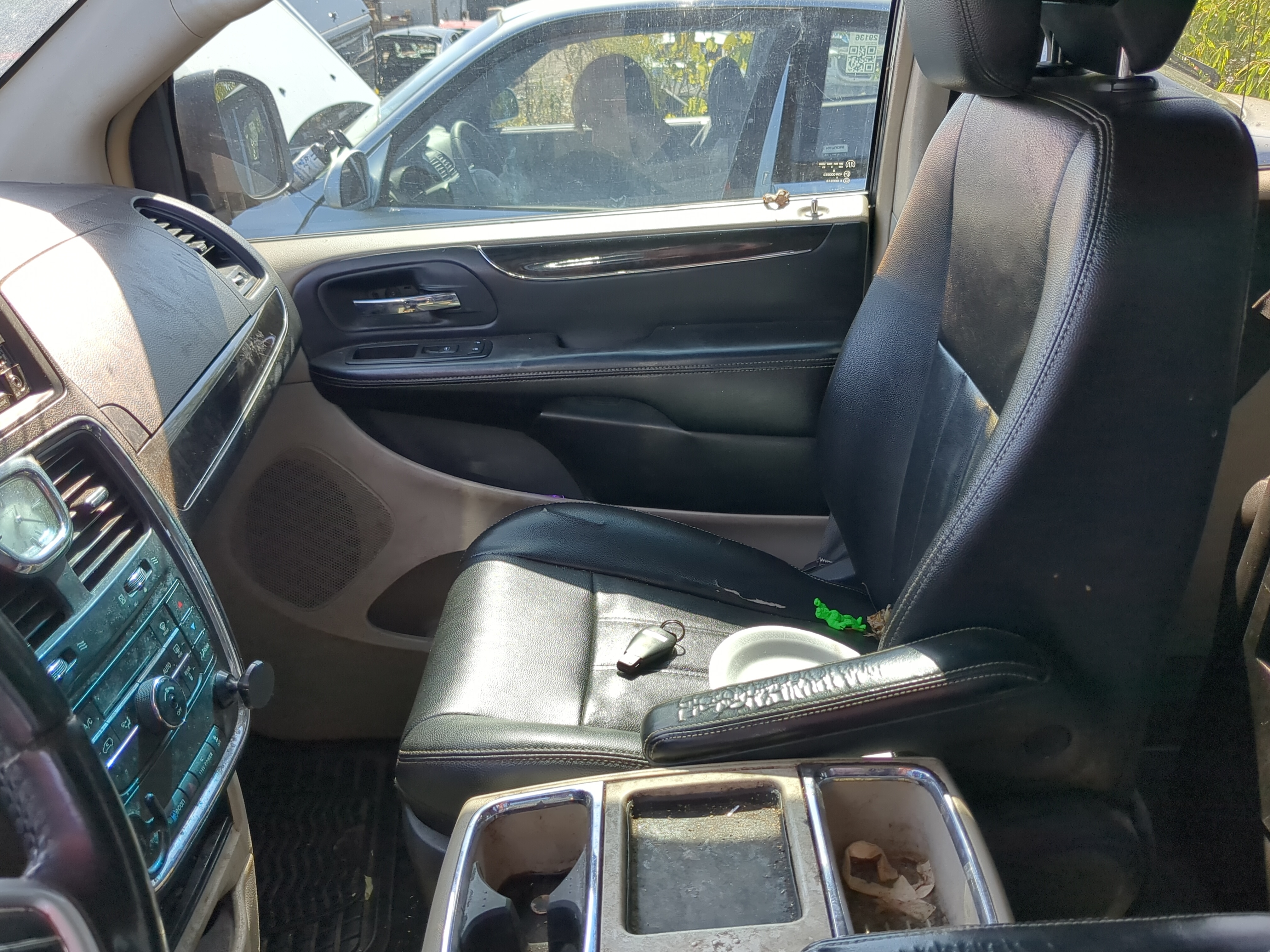 Picture of Door Panels 2013 CHRYSLER TOWN & COUNTRY