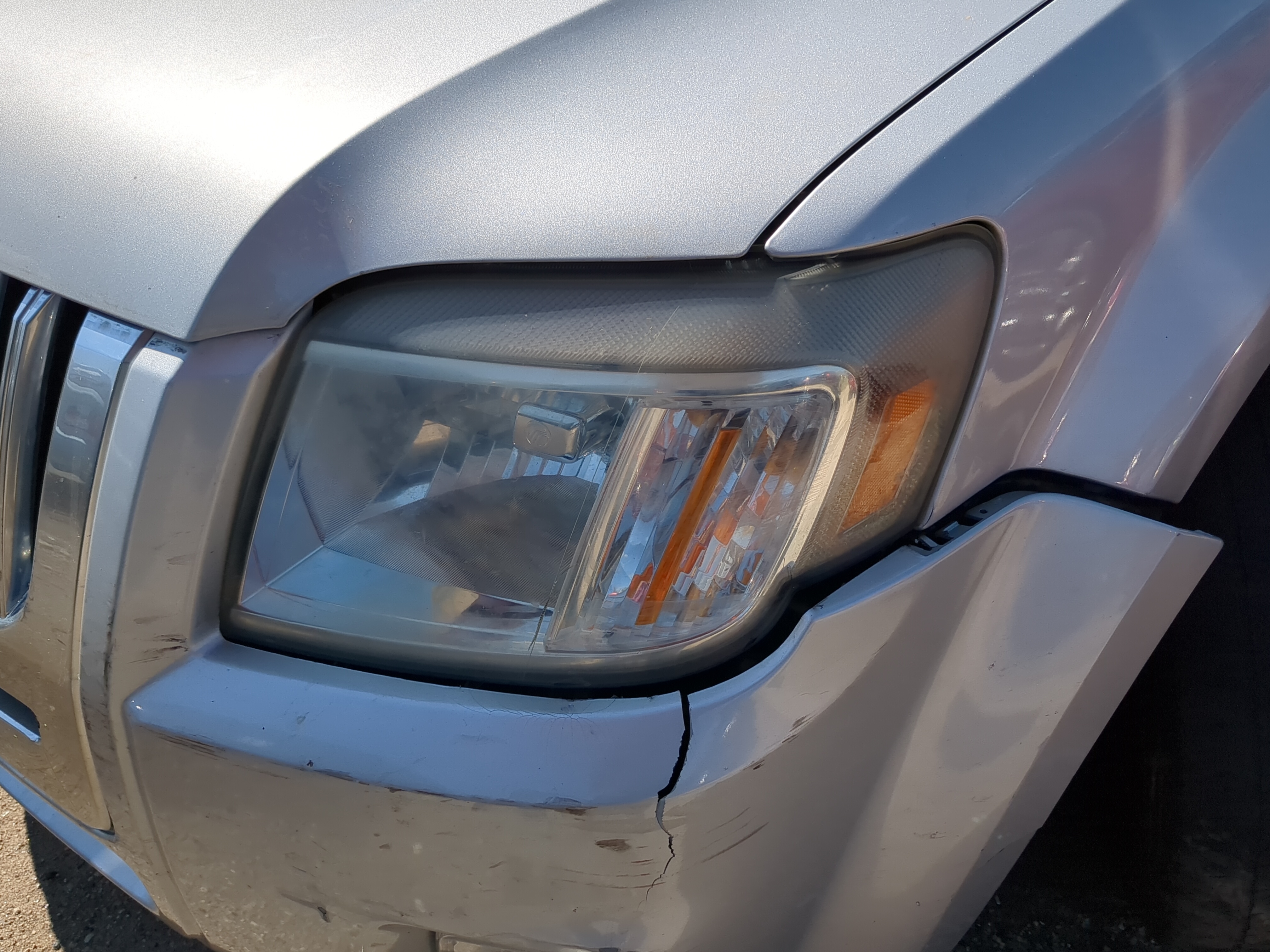 2008-2011 Mercury Mariner Driver Left Oem Head Light Headlight Lamp 1178038 - Oemusedautoparts1.com