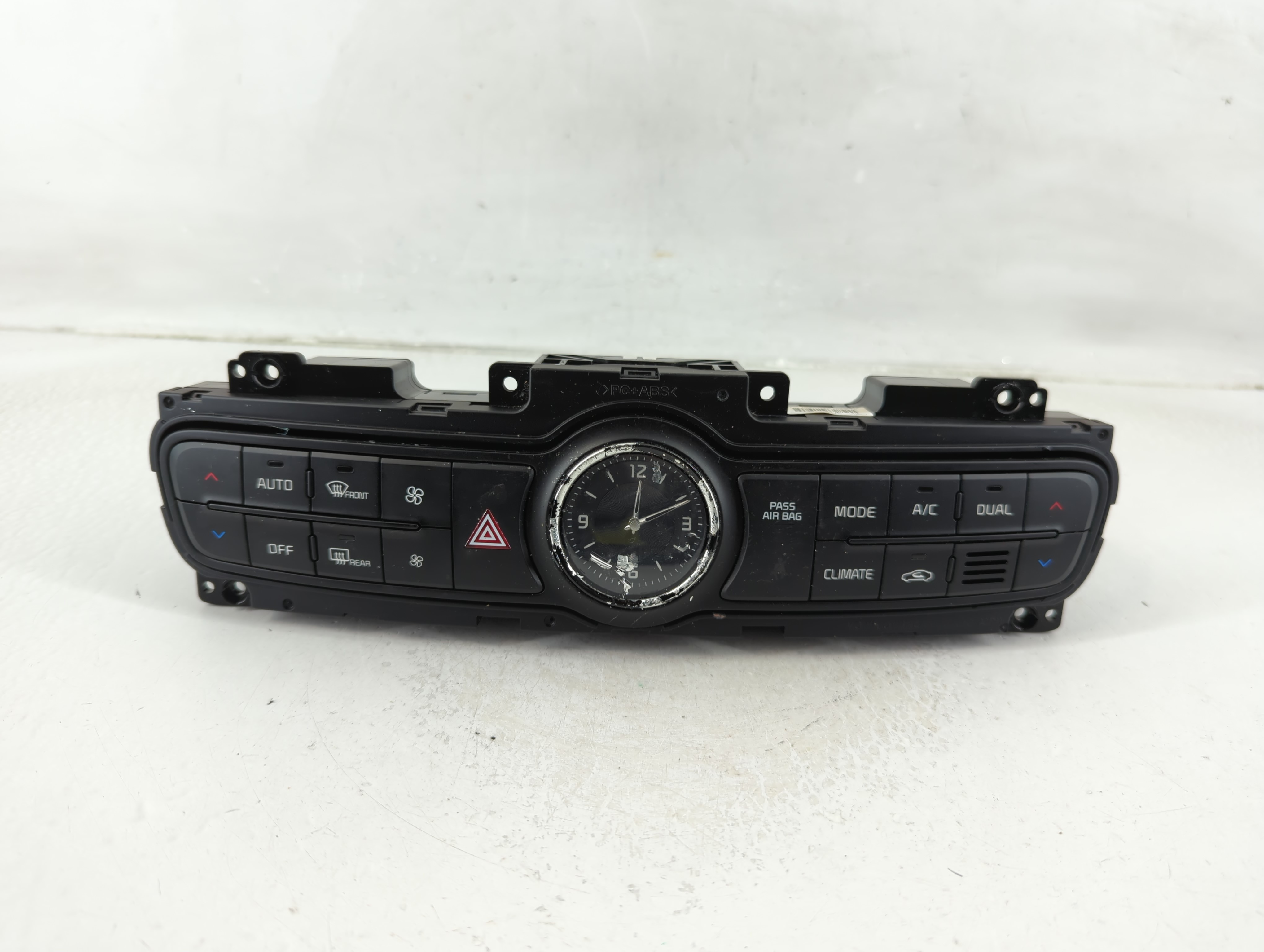 Picture of 2014-2016 Kia Cadenza Ac Heater Climate Control 972503rgf0 1178195